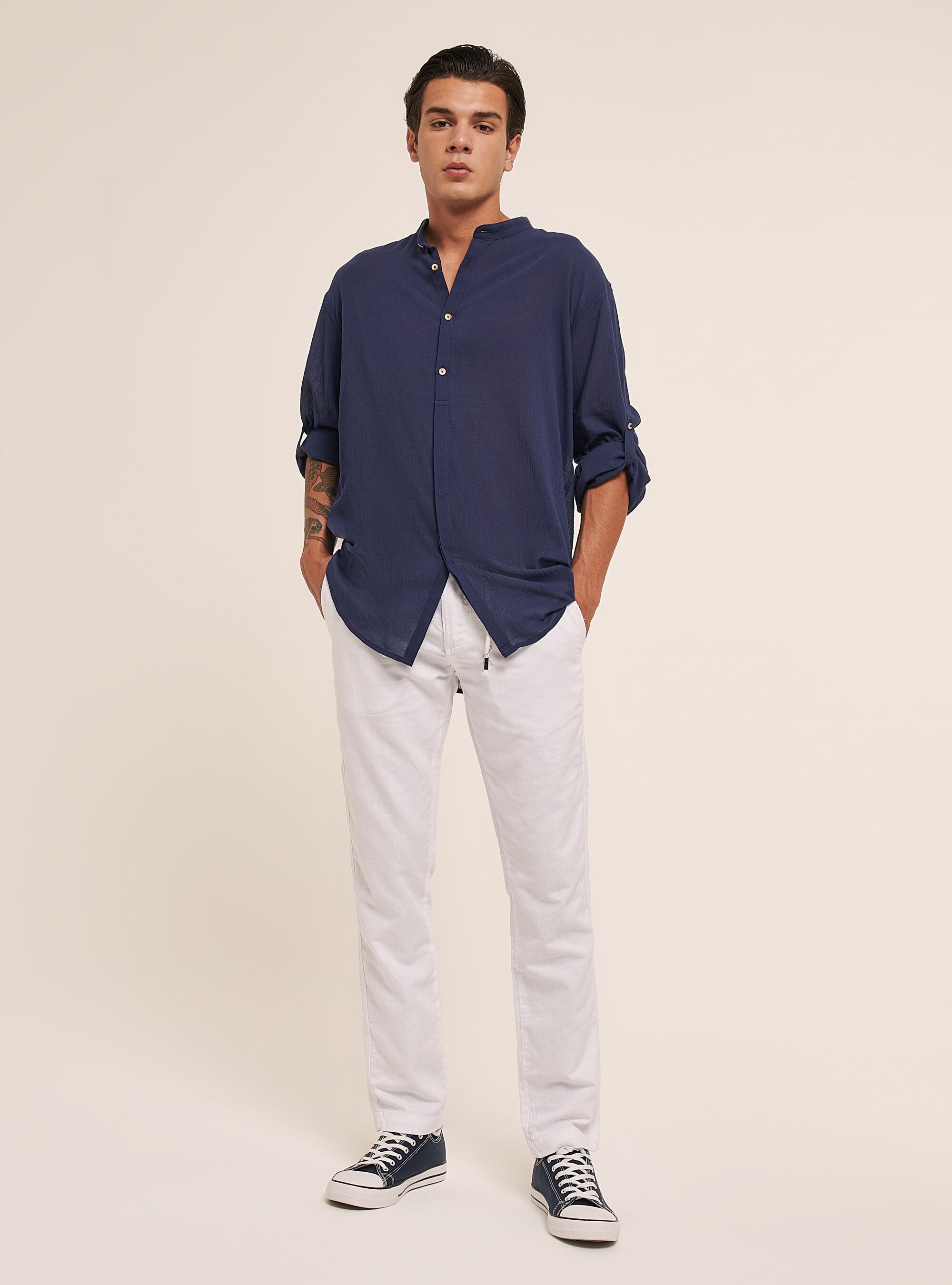 Shirts Alcott Iconic looks