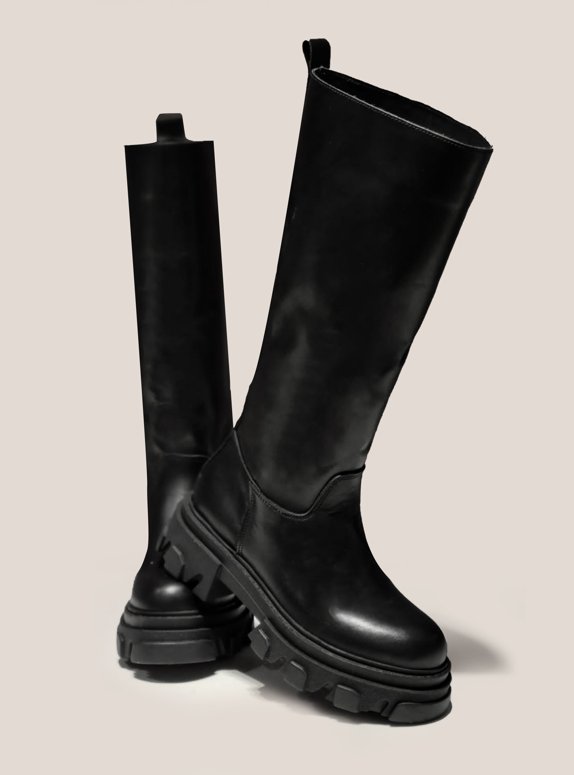 High leather boot