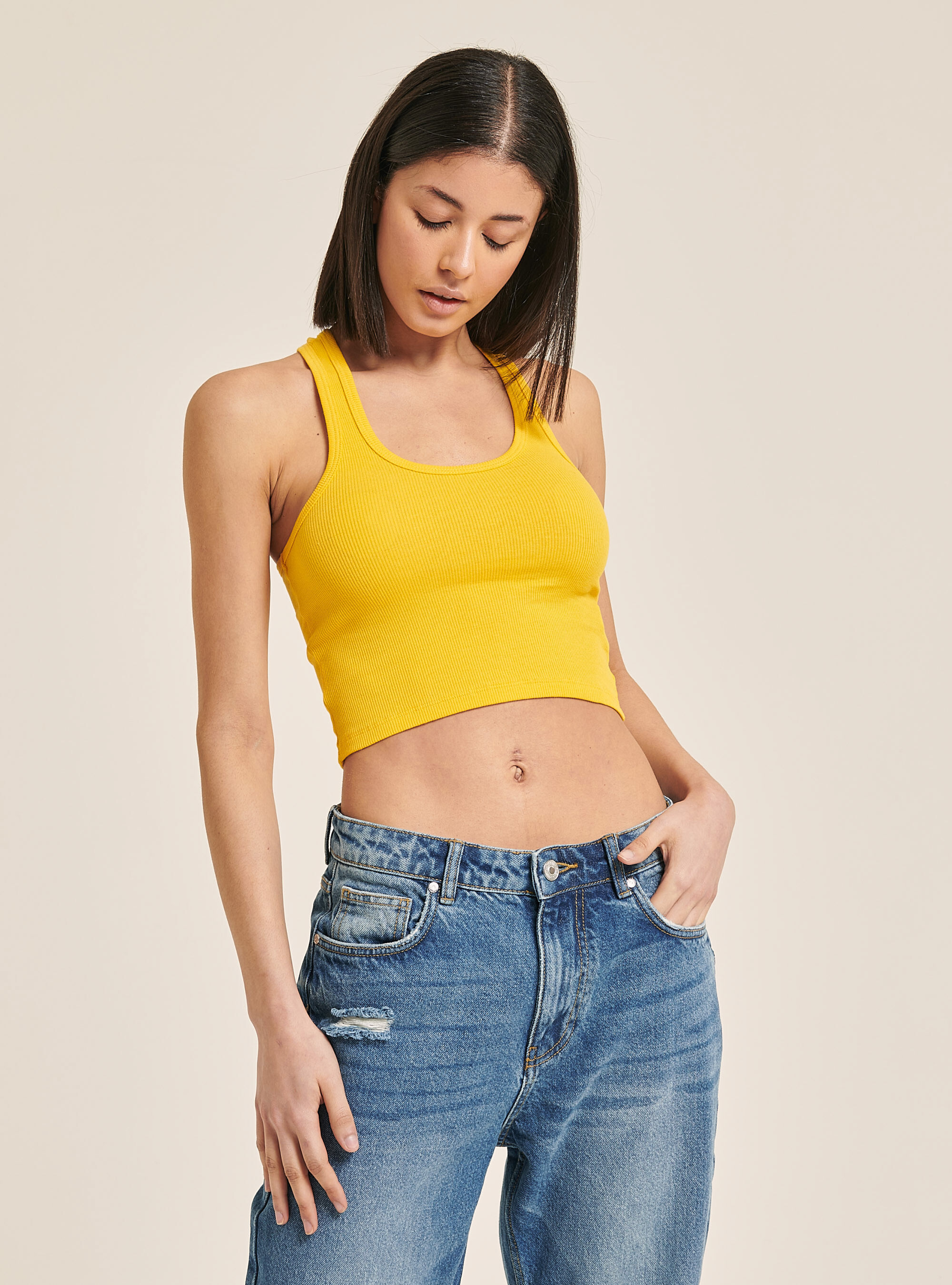 Ribbed cropped top with x-neckline at the back, C7713 YELLOW