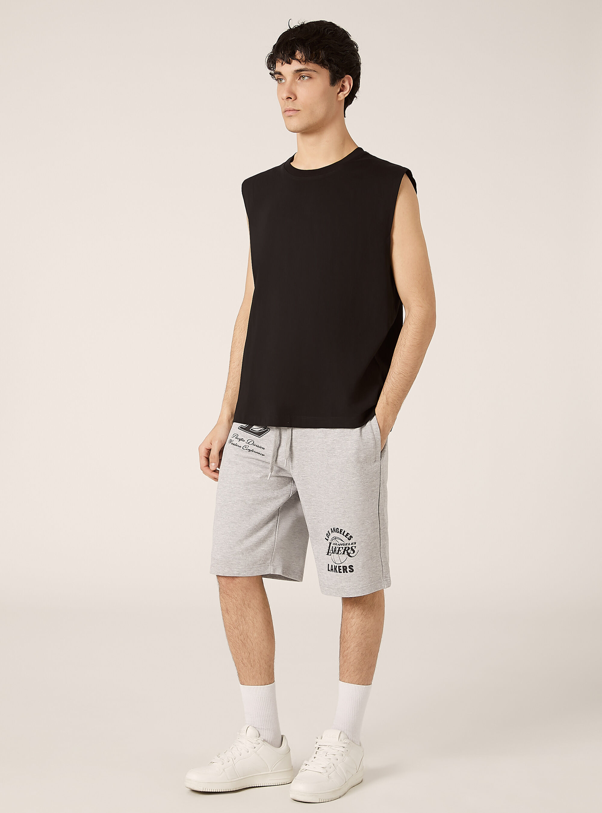 Bermuda de algod&oacute;n con estampado NBA / Alcott, MGY3 GREY MEL LIGHT