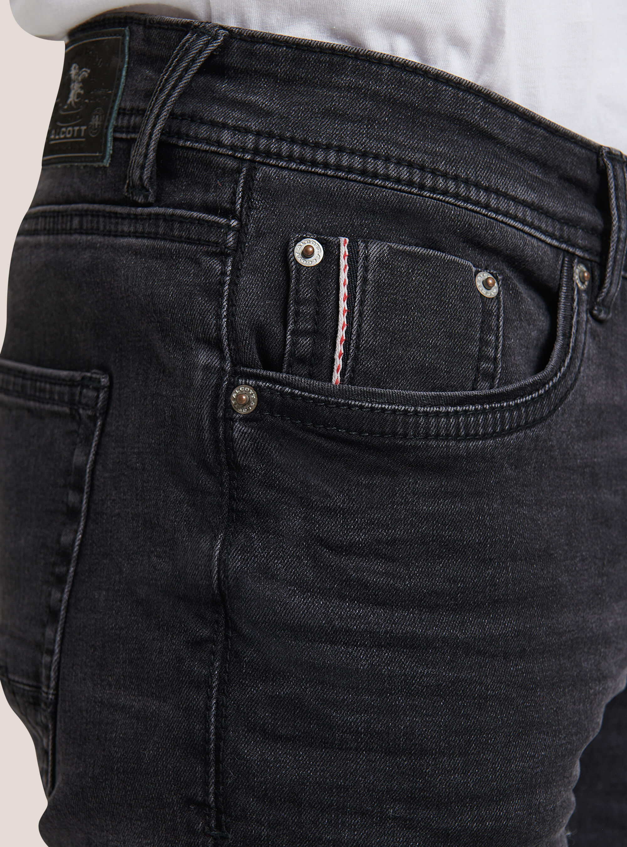Skinny fit stretch denim jeans