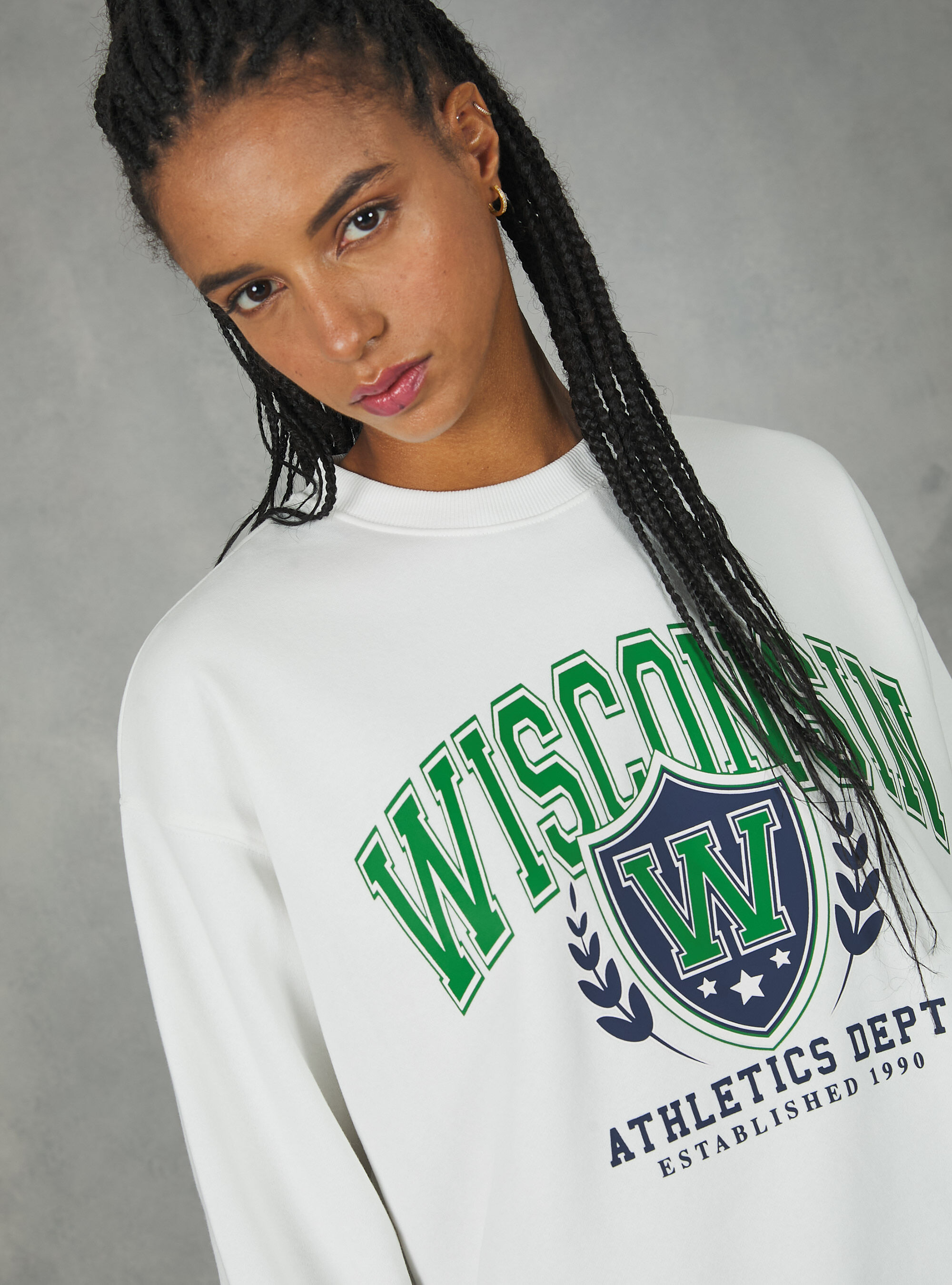 College crewneck sweatshirts women's hot sale