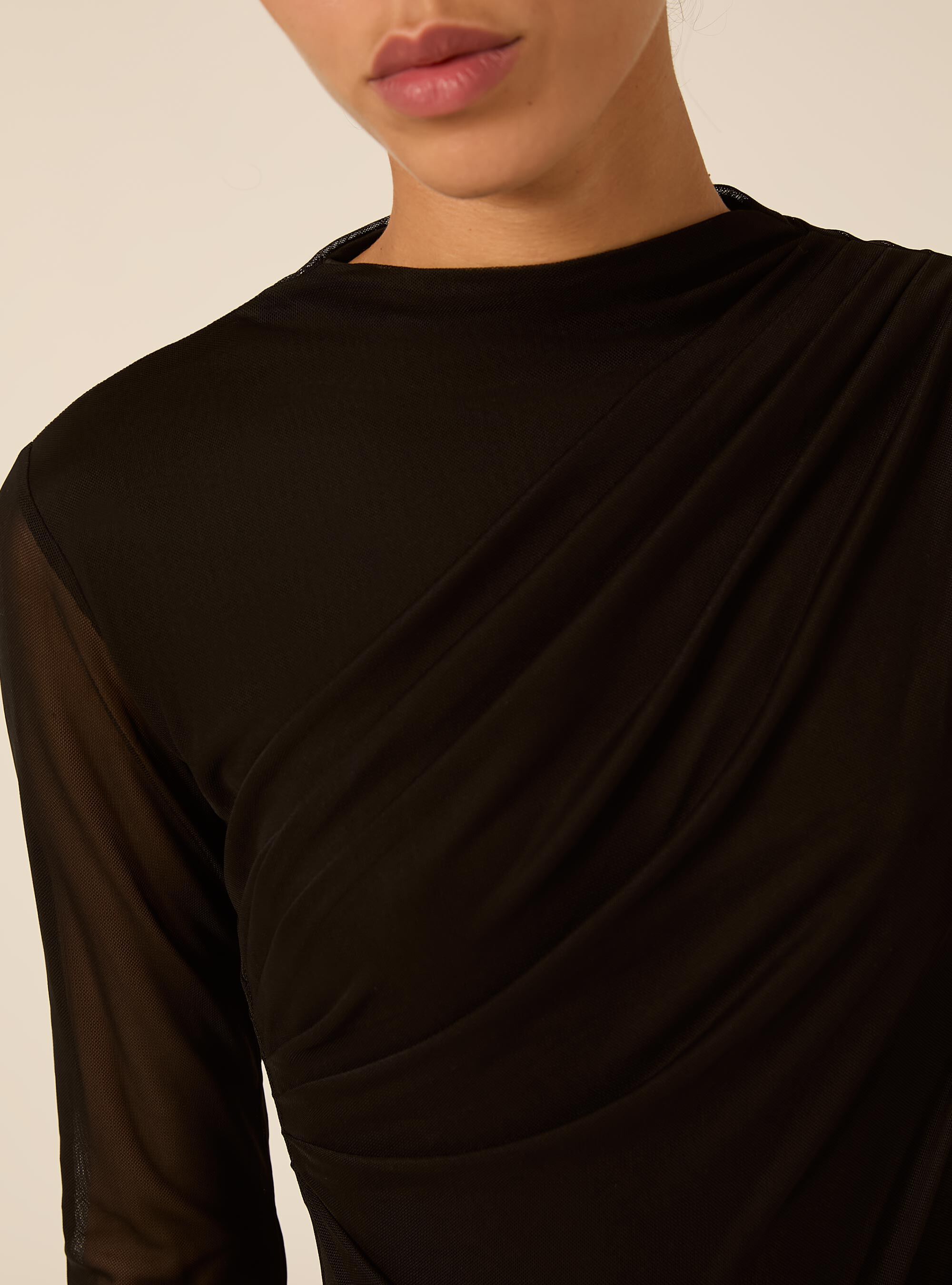 Body in tulle con arriccio, BK1 BLACK