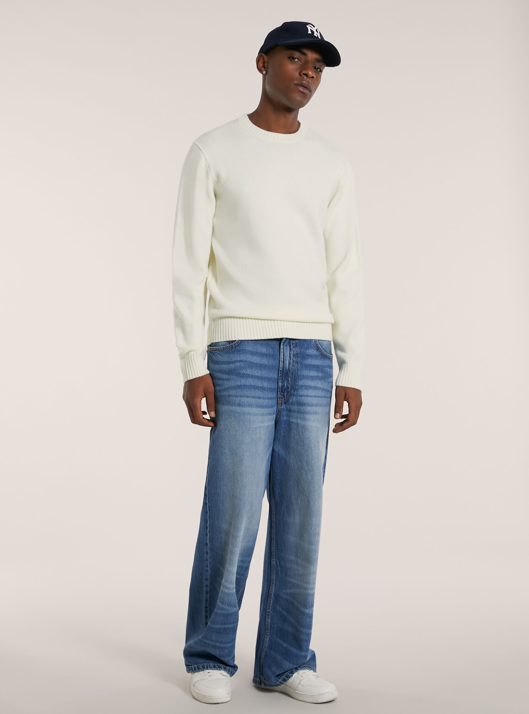 Pull &agrave; col ras du cou en cachemire effect, WH1 OFF WHITE