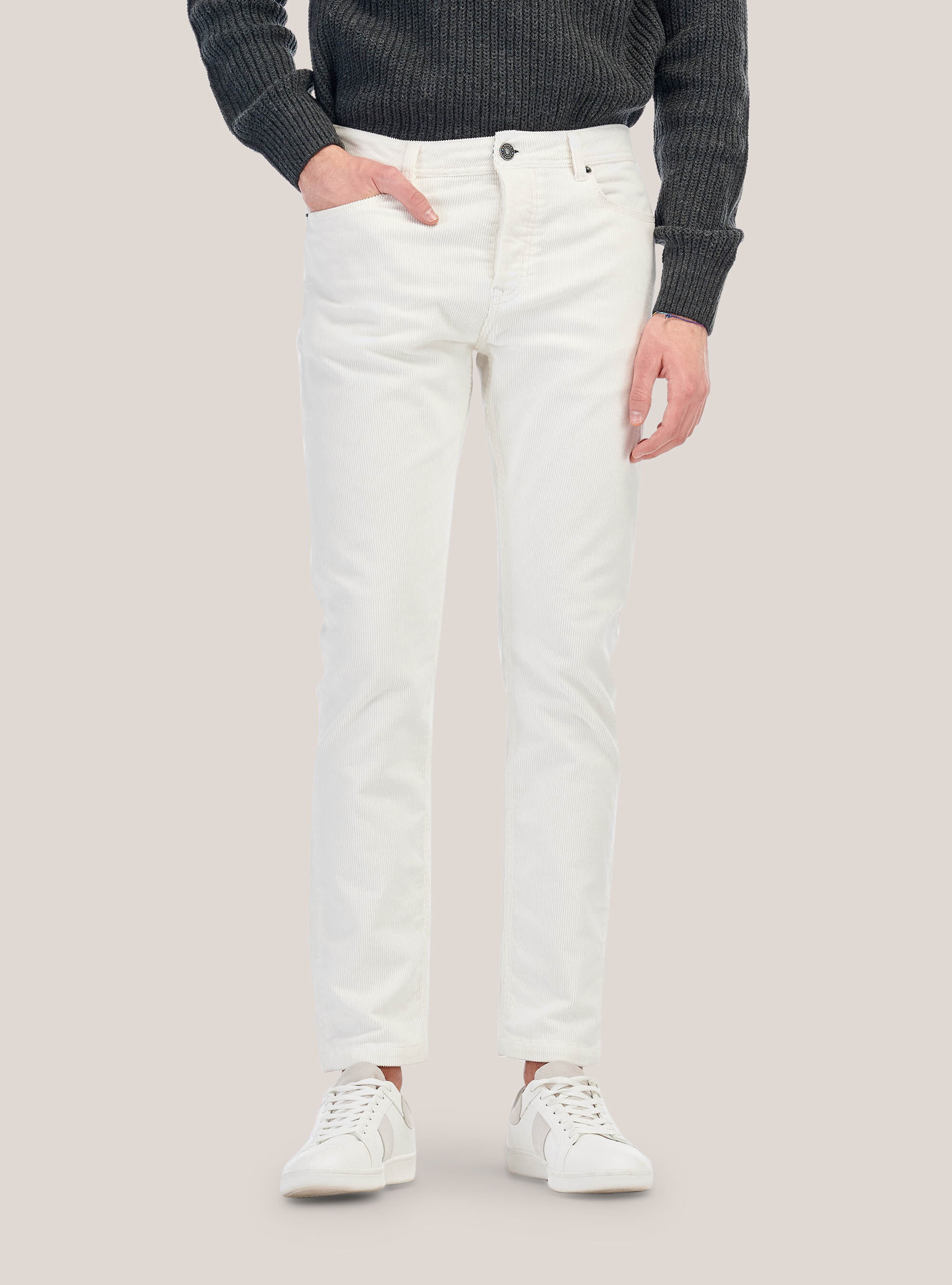 Corduroy skynny fit trousers, WH1 OFF WHITE