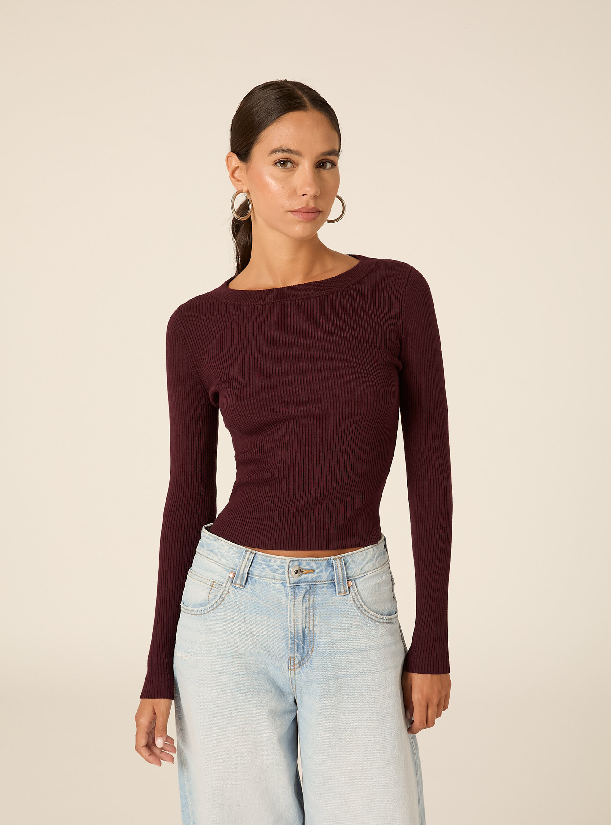 Maglia girocollo a coste