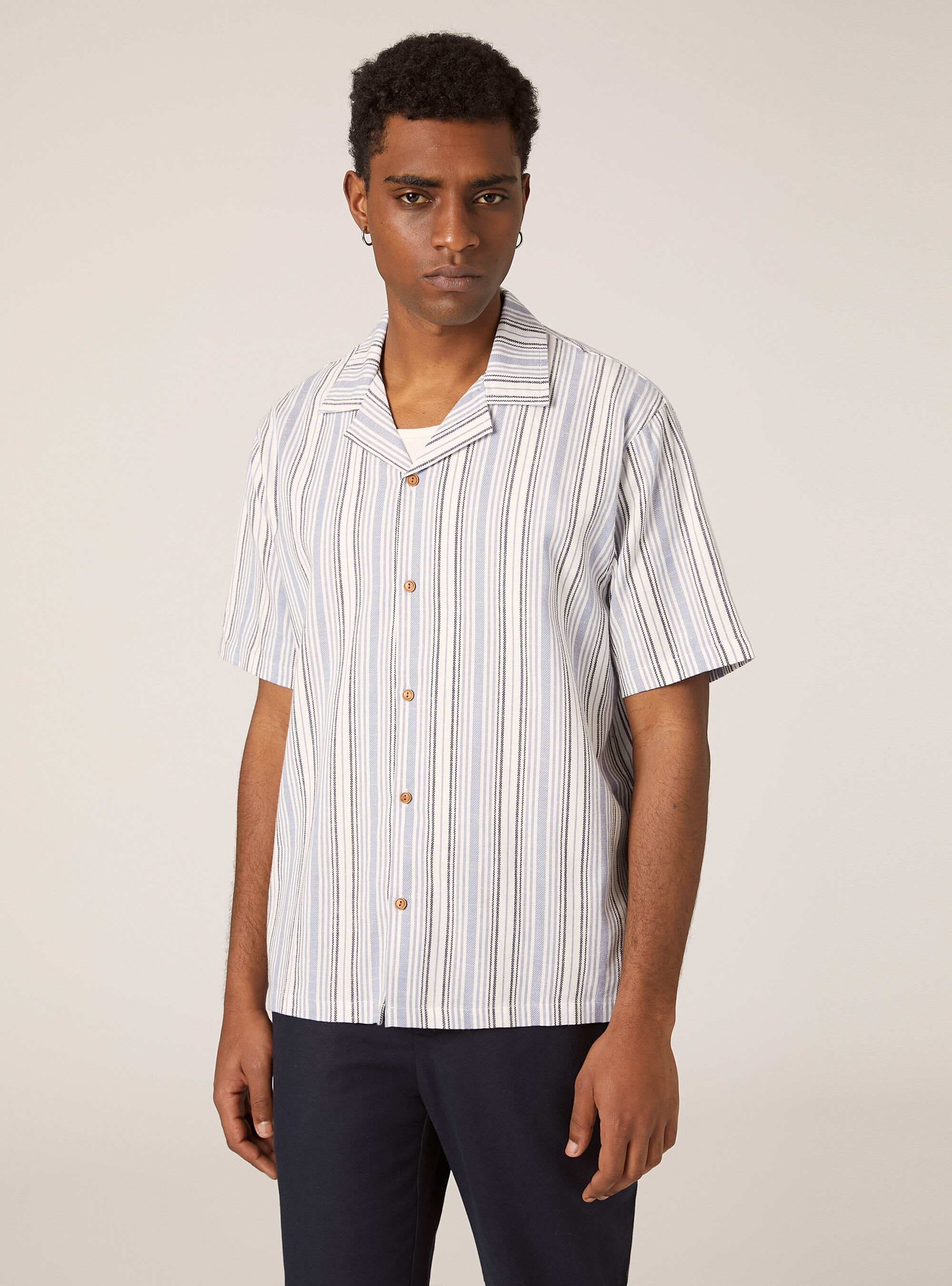 Short-sleeved striped linen shirt | Alcott | Men's Shirts