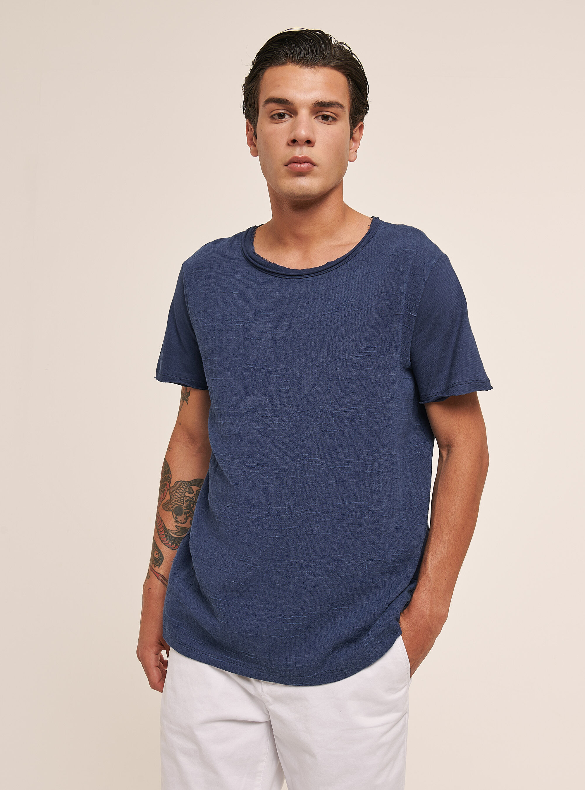 Linen-blend T-shirt in slub fabric, C214 BLUE NAVY