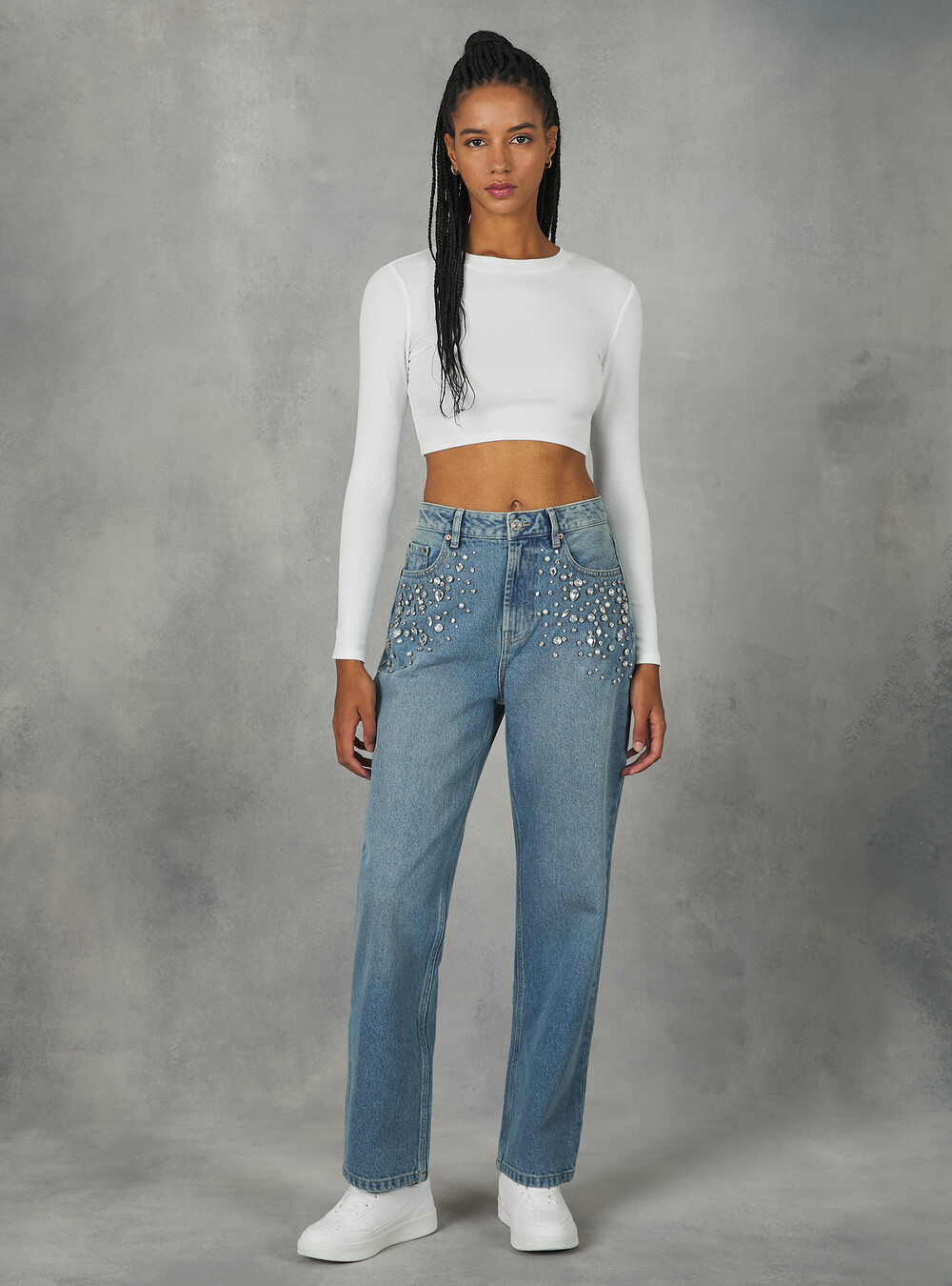 Cropped long-sleeved T-shirt