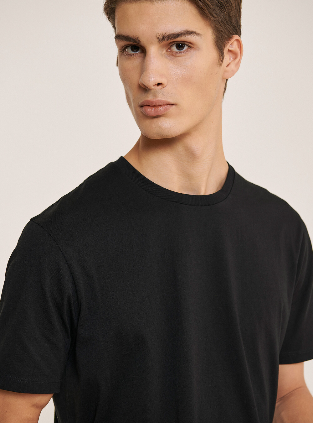 Basic cotton T-shirt