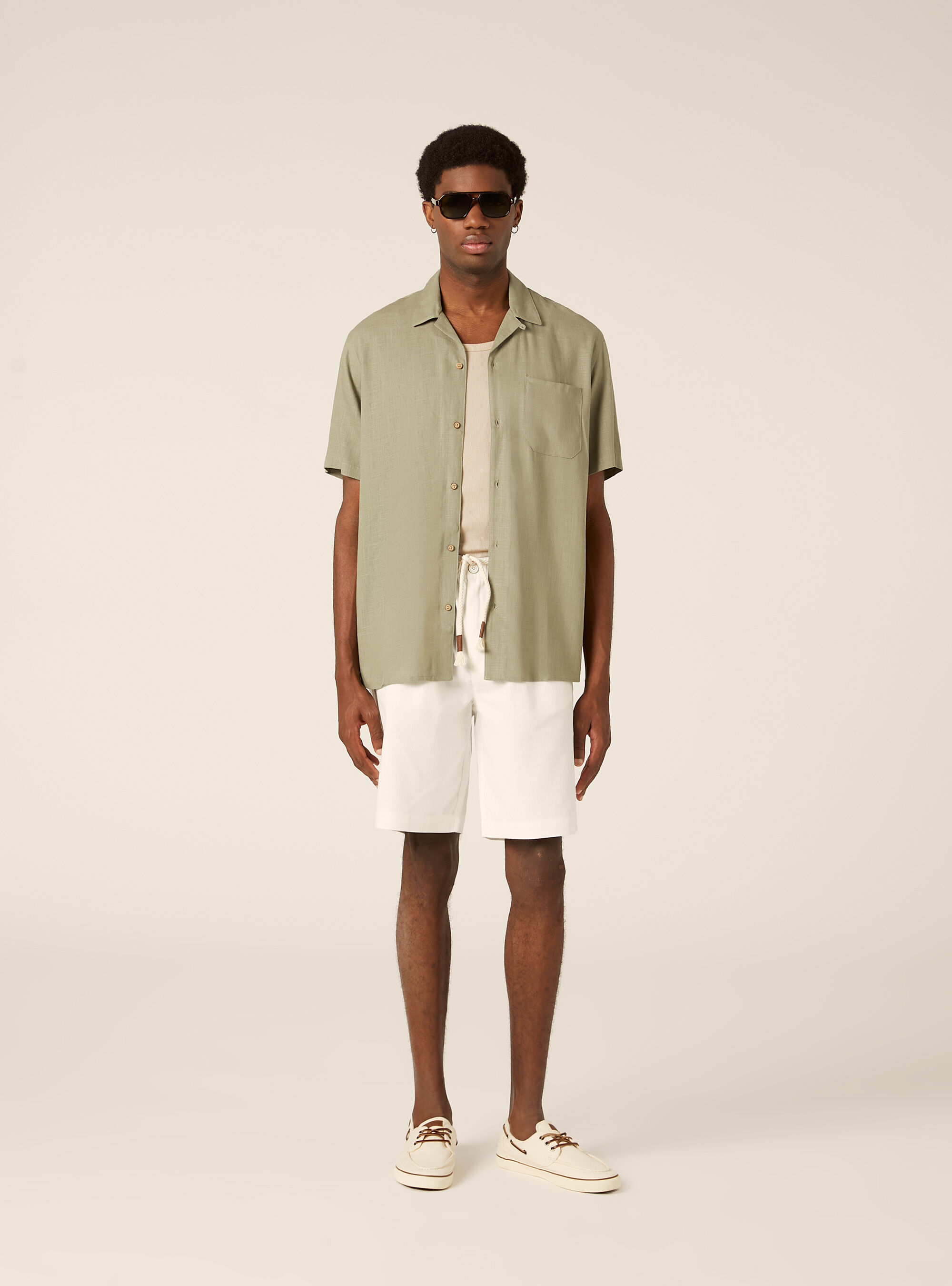 Chemise en m&eacute;lange de lin avec col bowling, KY3 KAKY LIGHT
