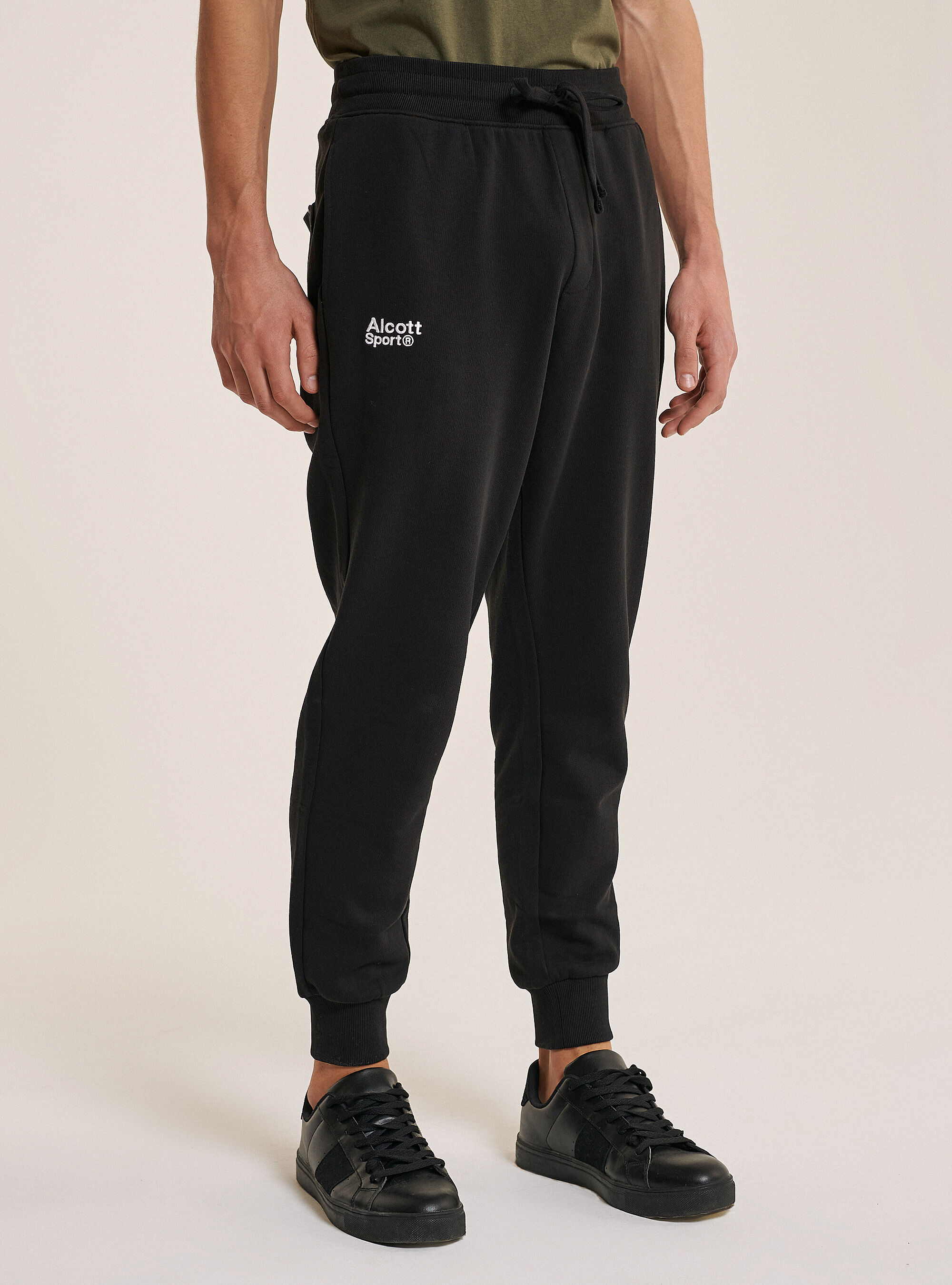 Sweatpants with elasticated waist and bottom