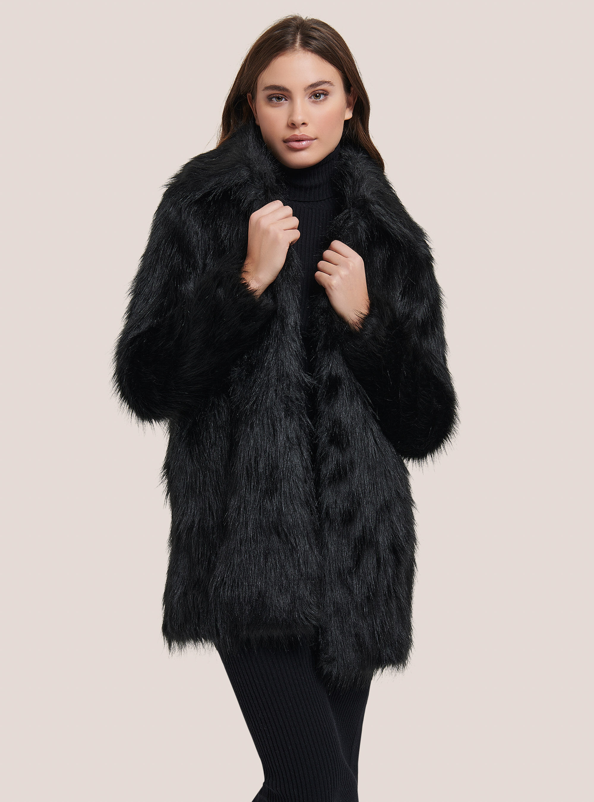 Cappotto best sale pelliccia donna
