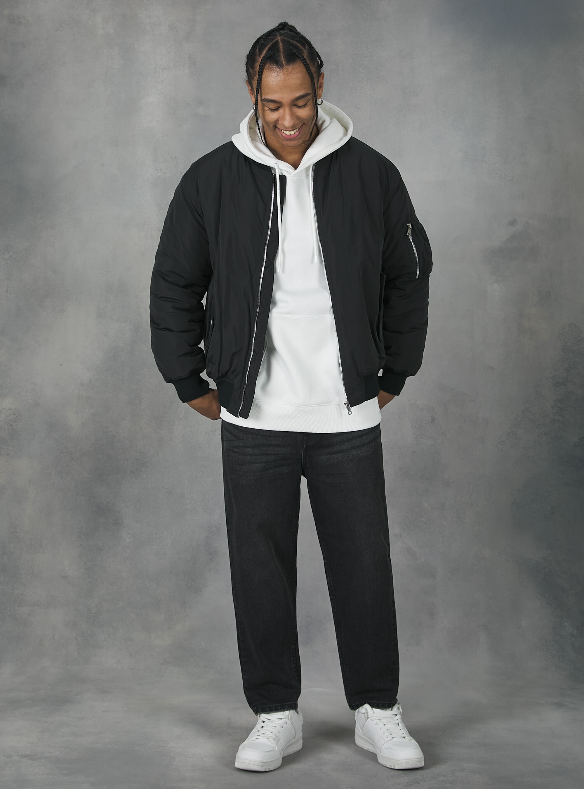 Men's black oversized outlet bomber jacket