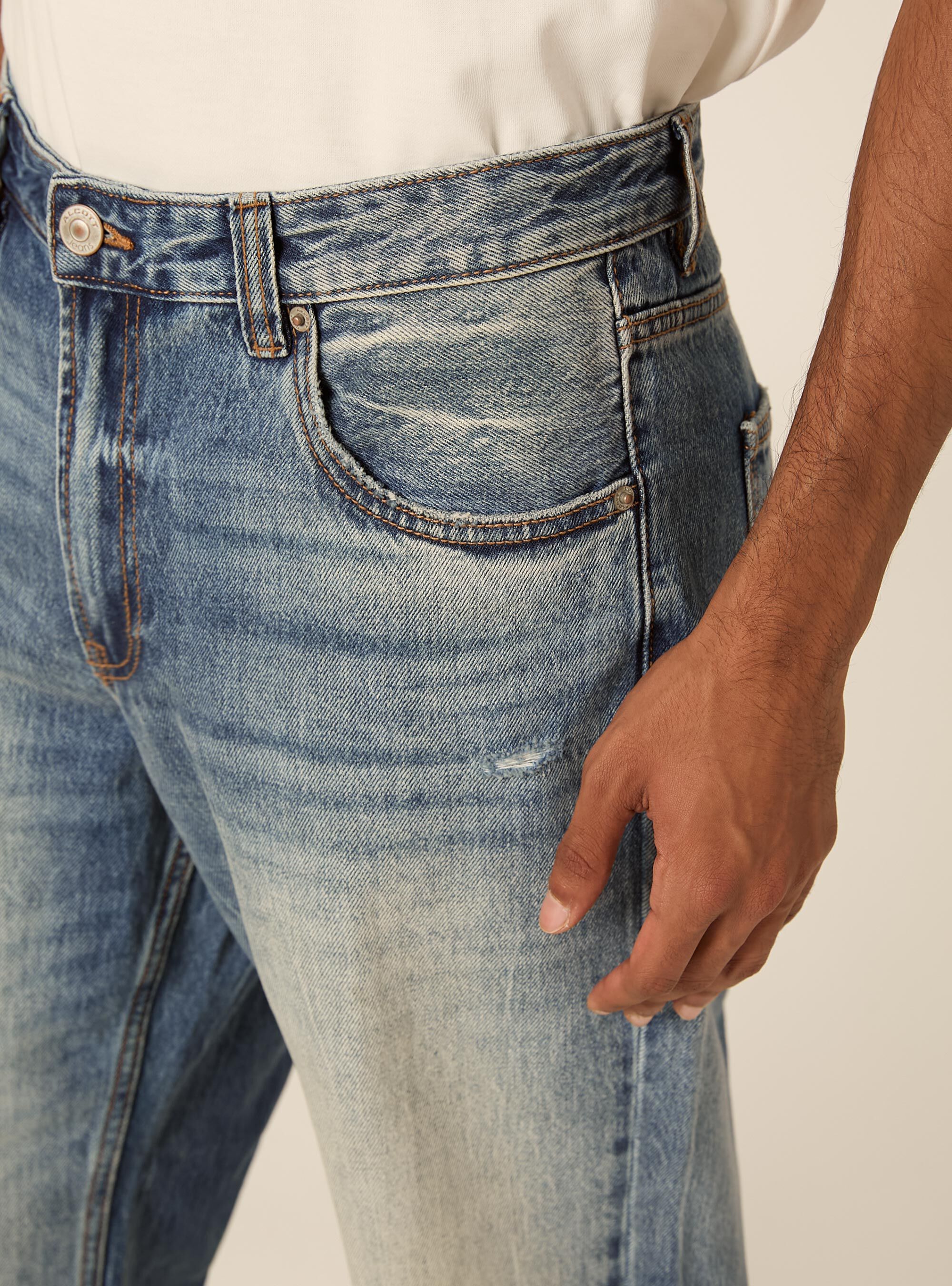 Pantalone in denim tapered fit, D003 MEDIUM BLUE