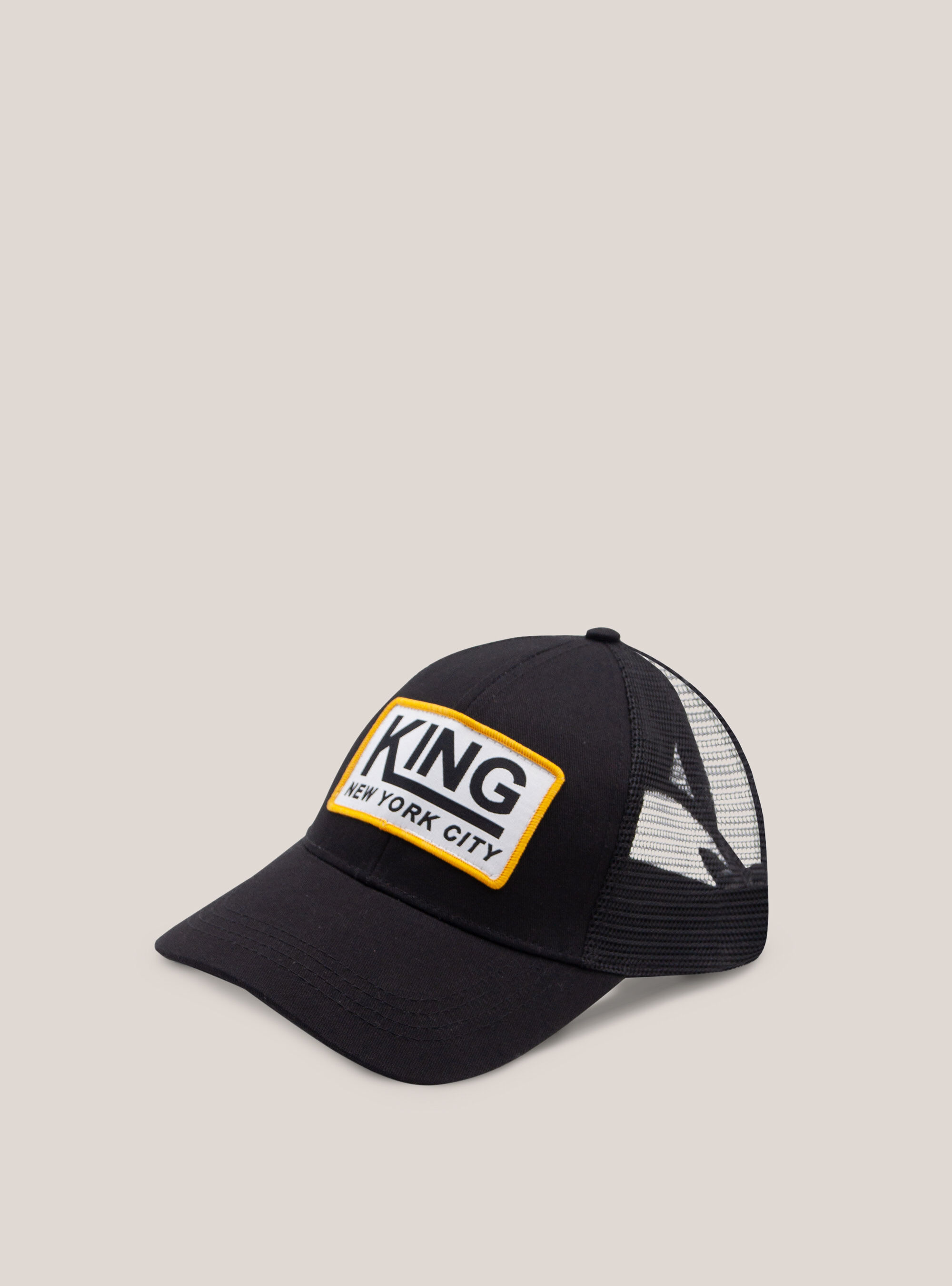 Cappello con visiera e con ricamo, BLACK