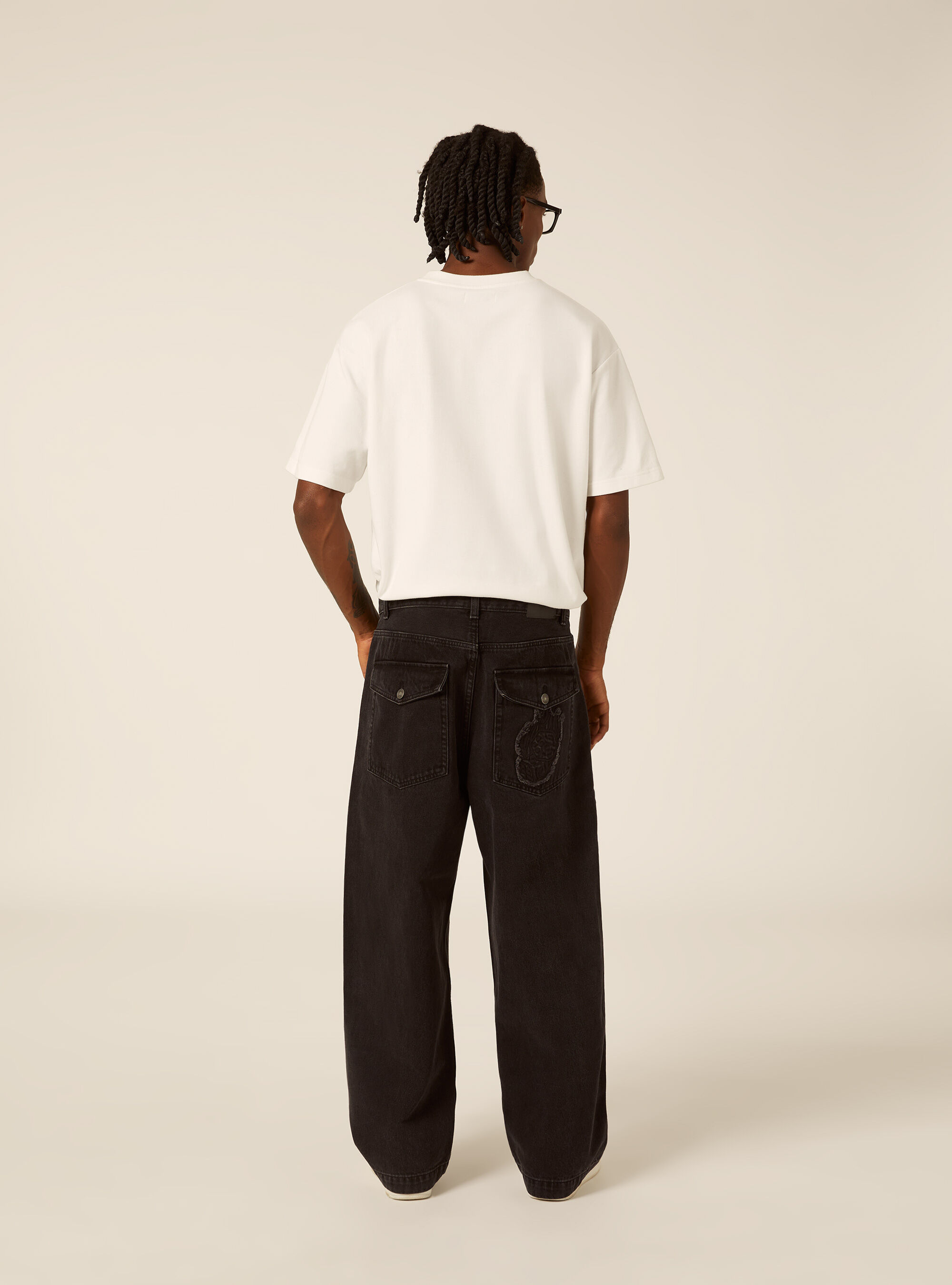 Jeans barrel con ricami, D000 BLACK
