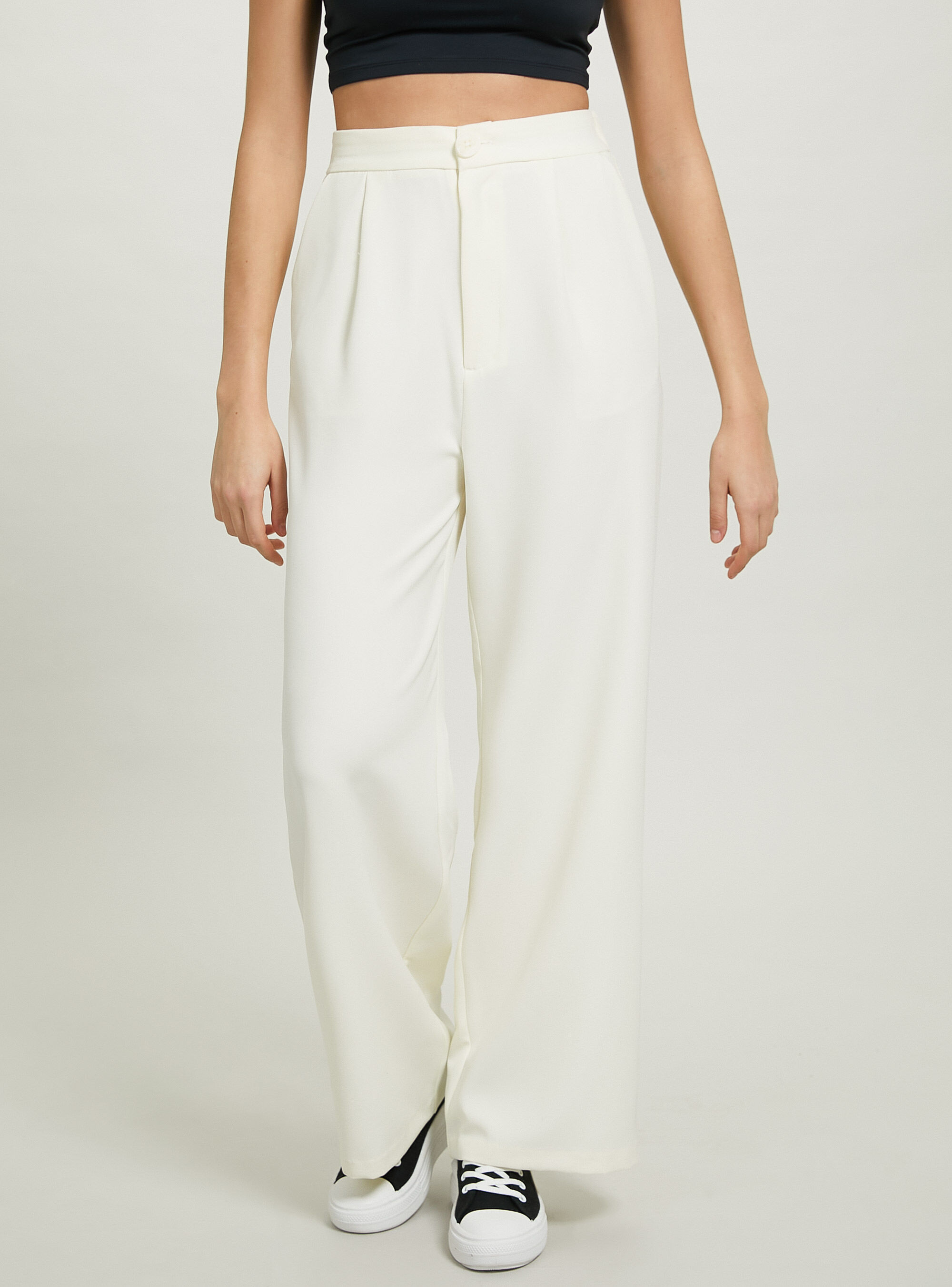 White high waisted wide leg trousers top