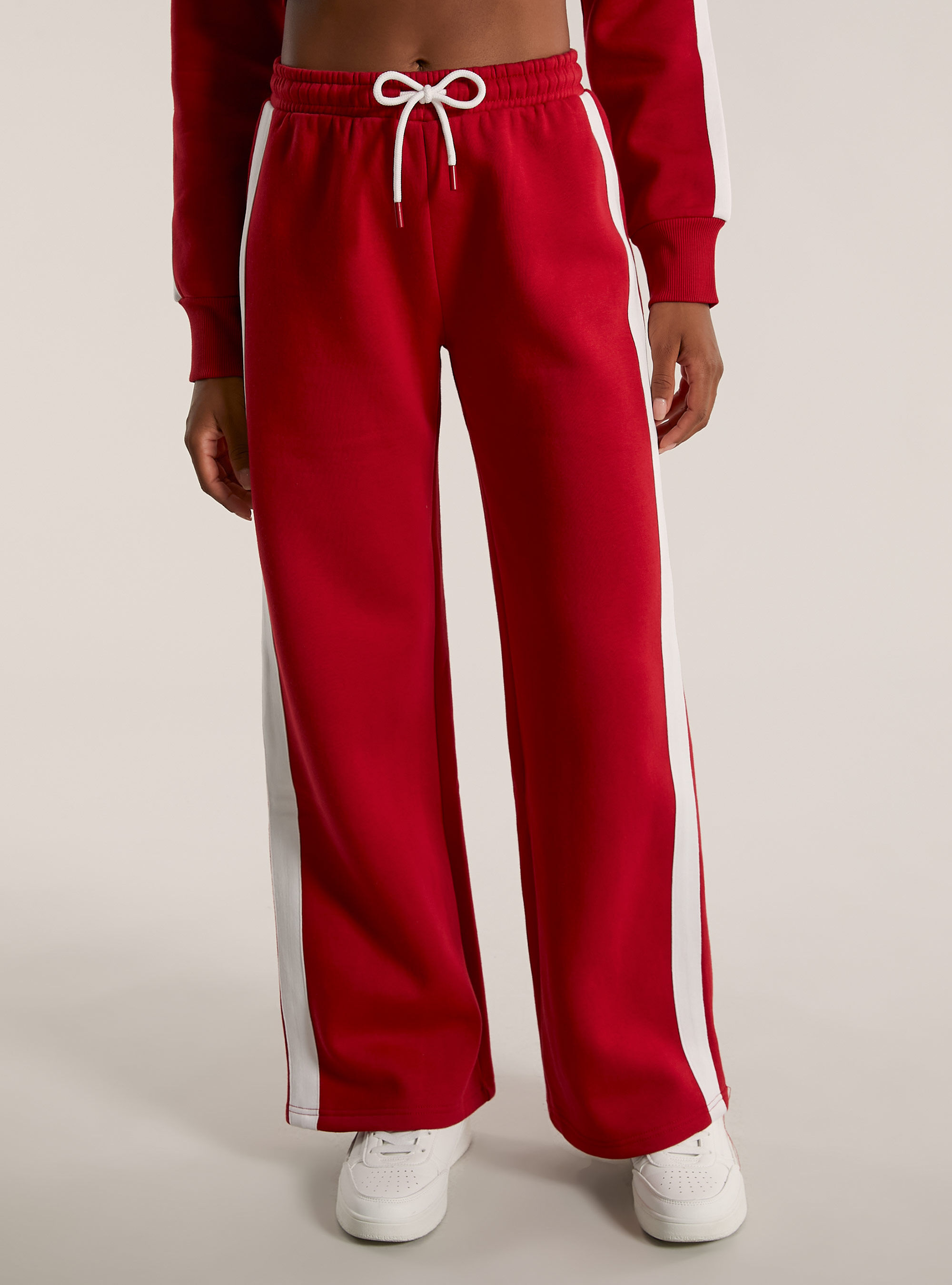 Pantalon bande rouge clearance
