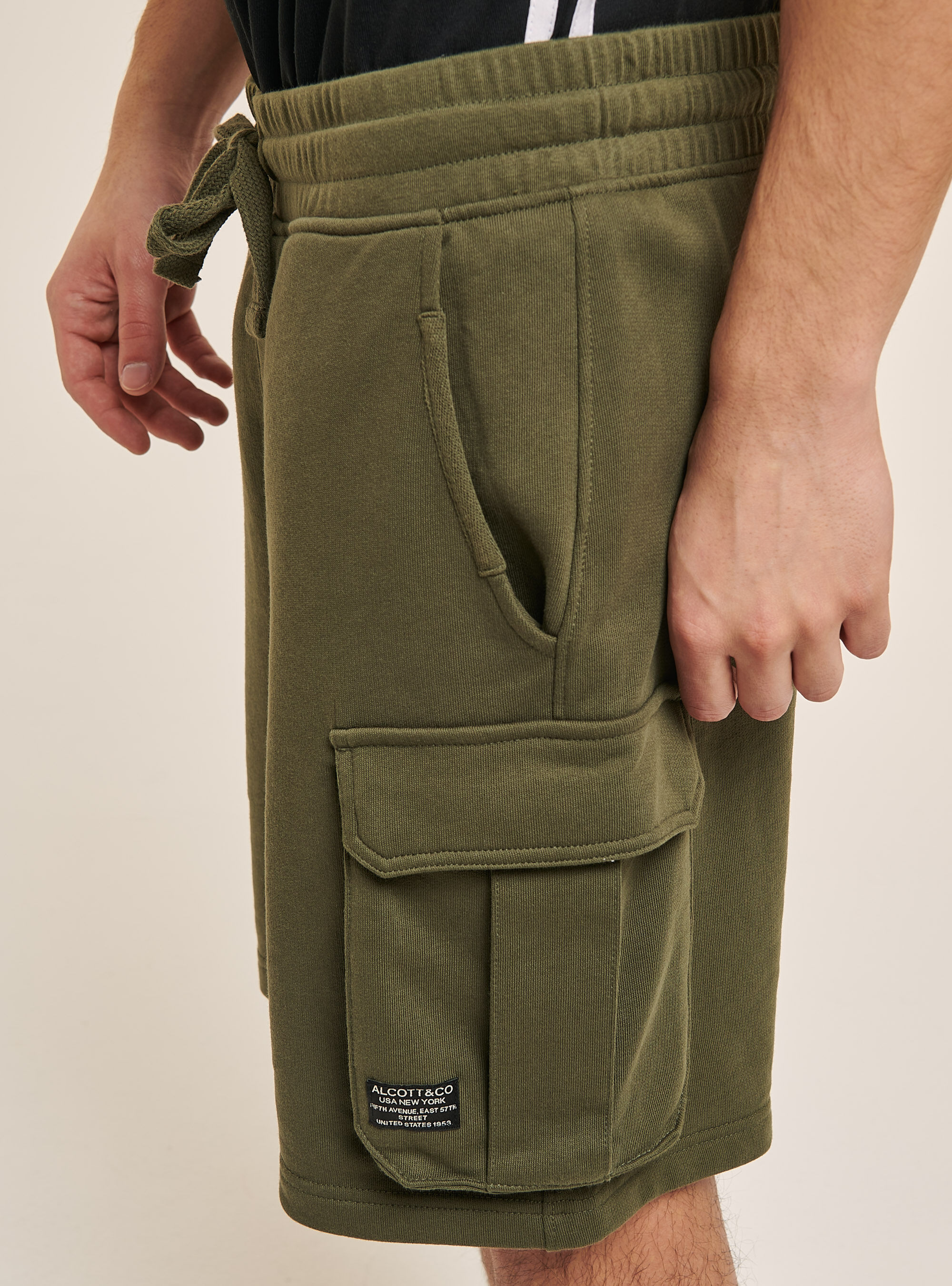 Bermuda cargo, C5587 KAKY