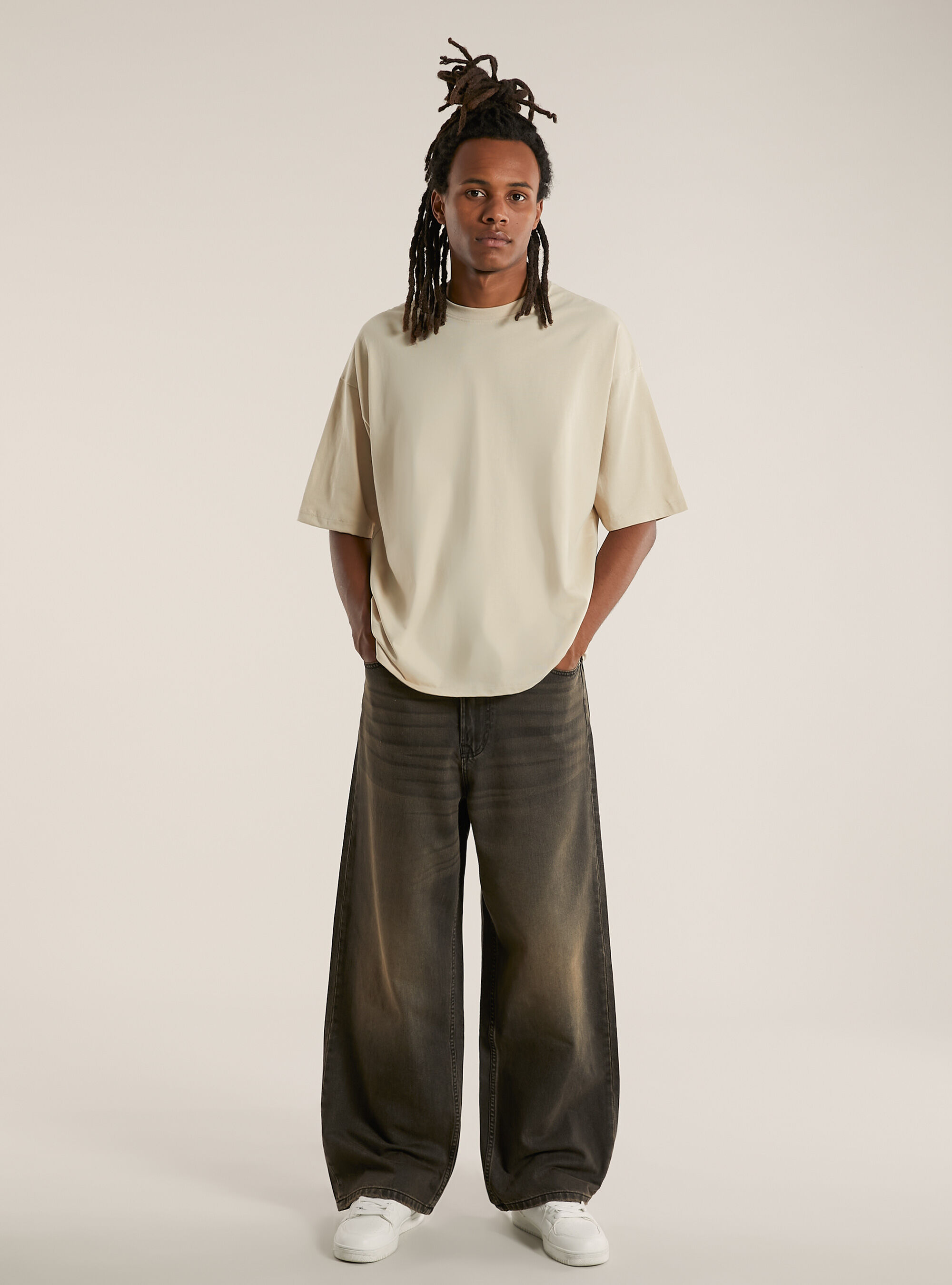 Ultra baggy jeans discount
