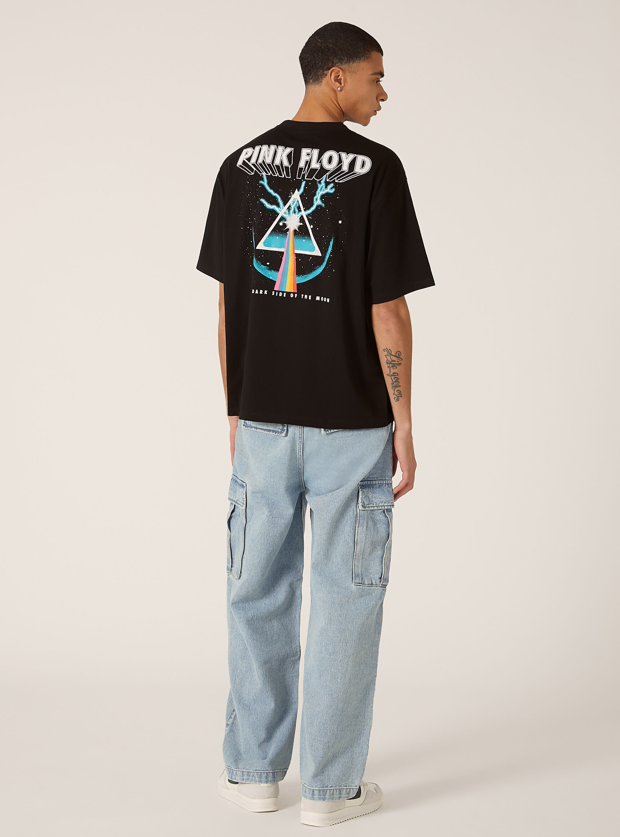 Pink Floyd / Alcott T-Shirt mit kastenf&ouml;rmiger Passform, BK1 BLACK