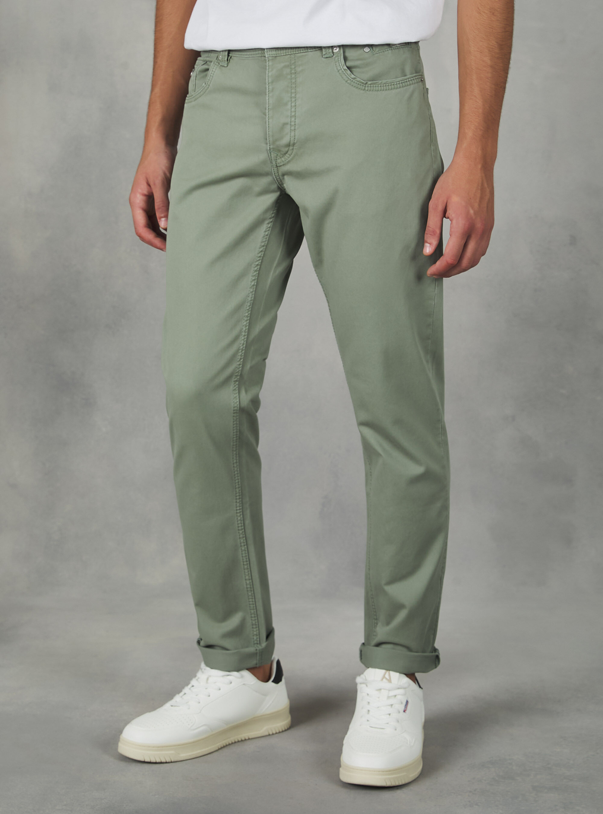 Pantaloni skinny fit shop