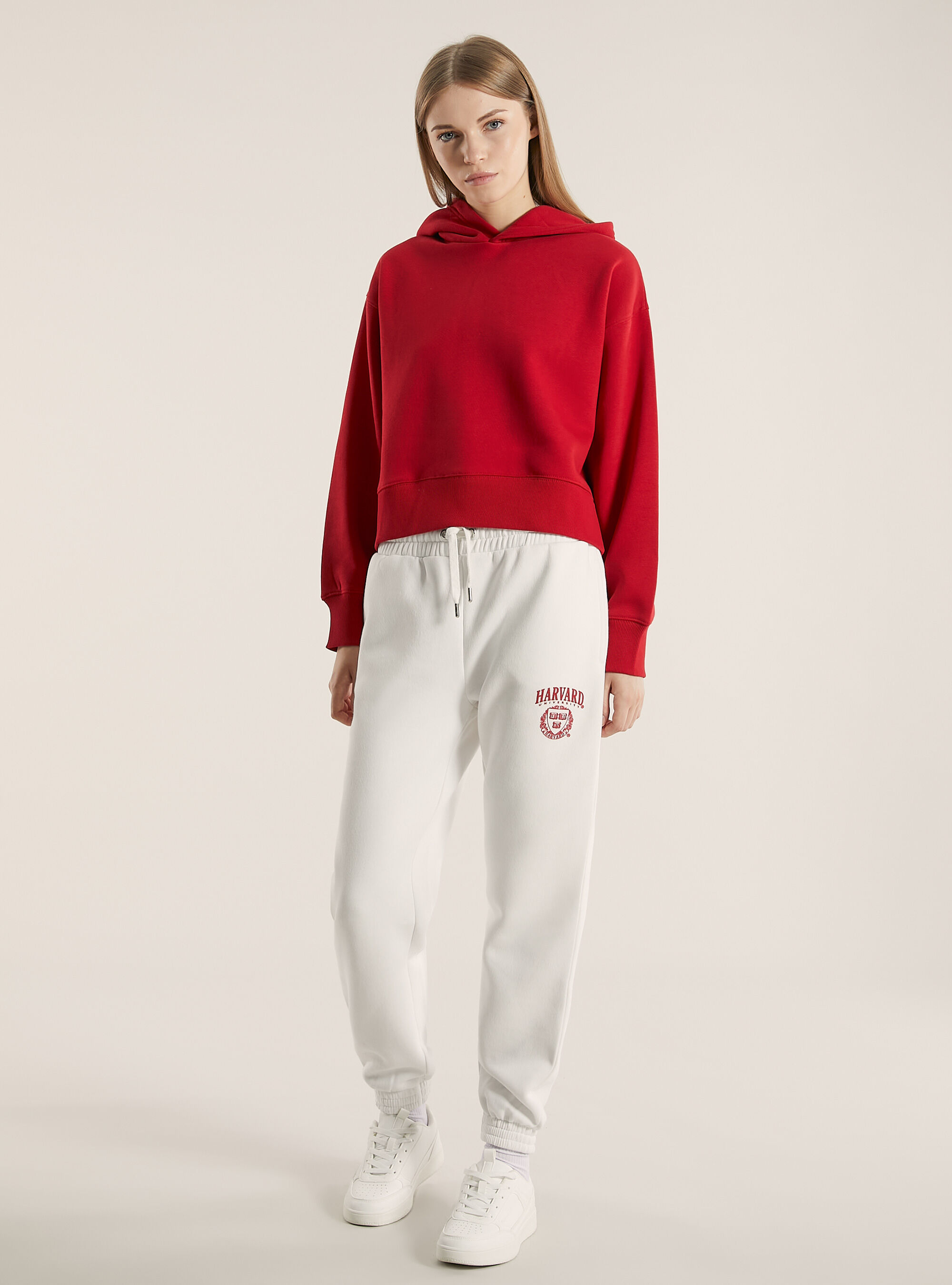 Harvard joggers discount