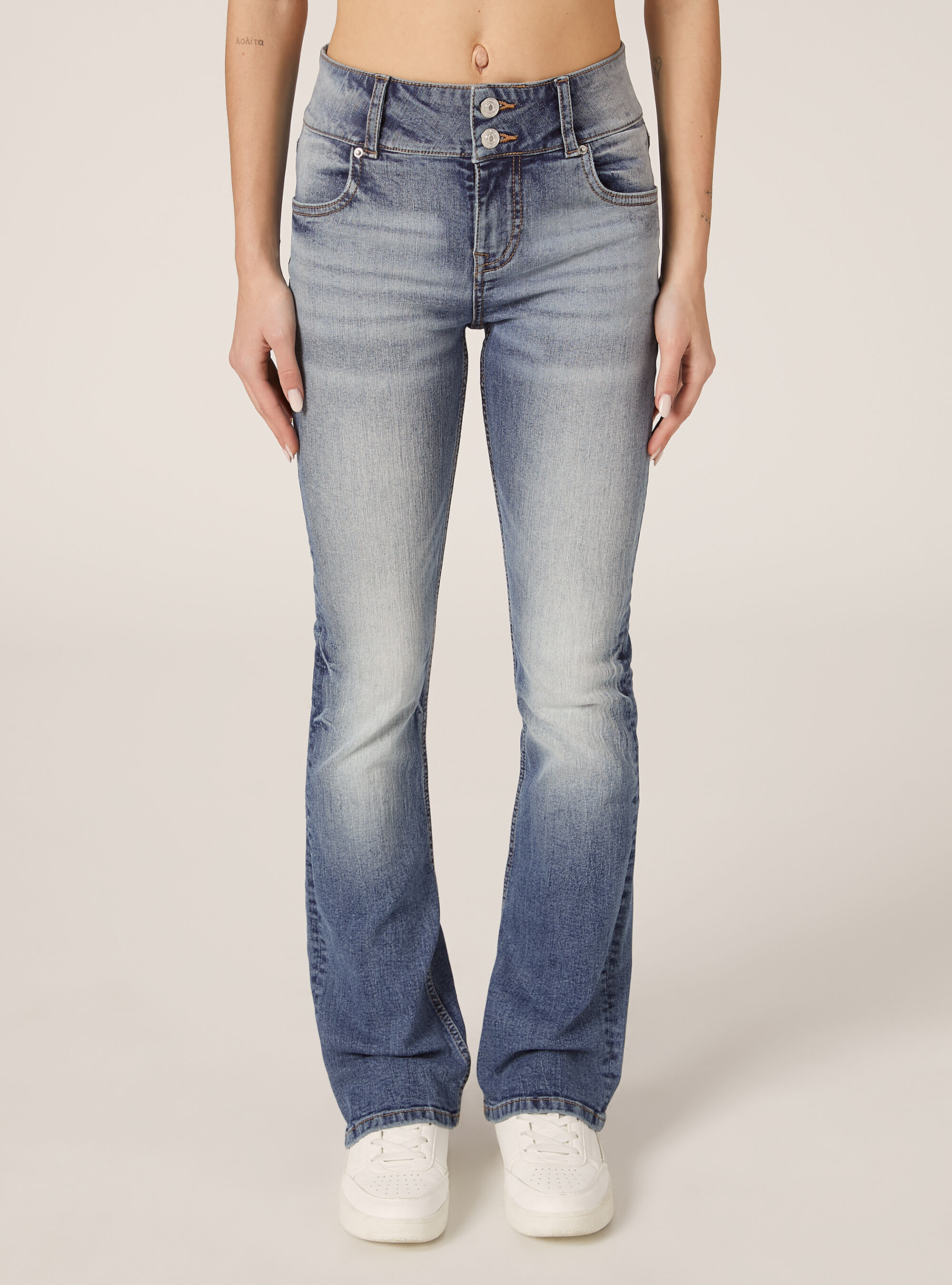 Jean bootcut skinny taille basse