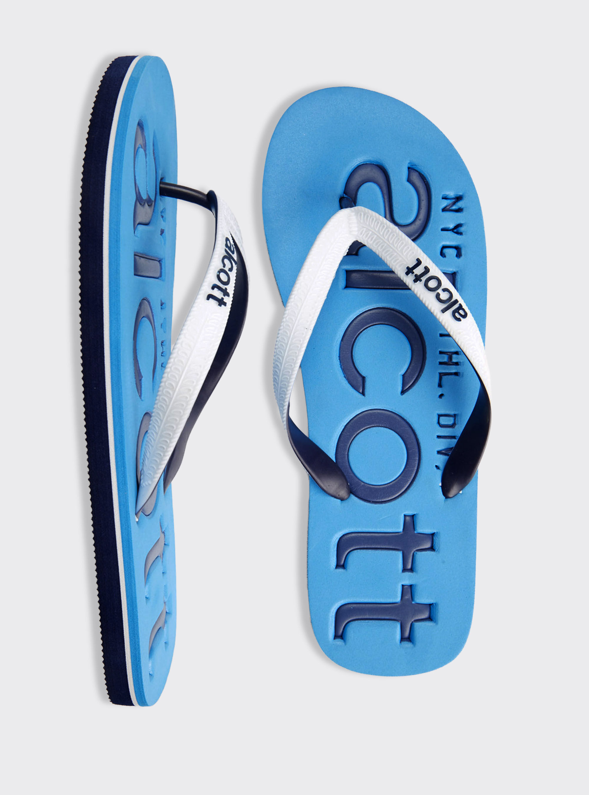 Flip flops with logo
