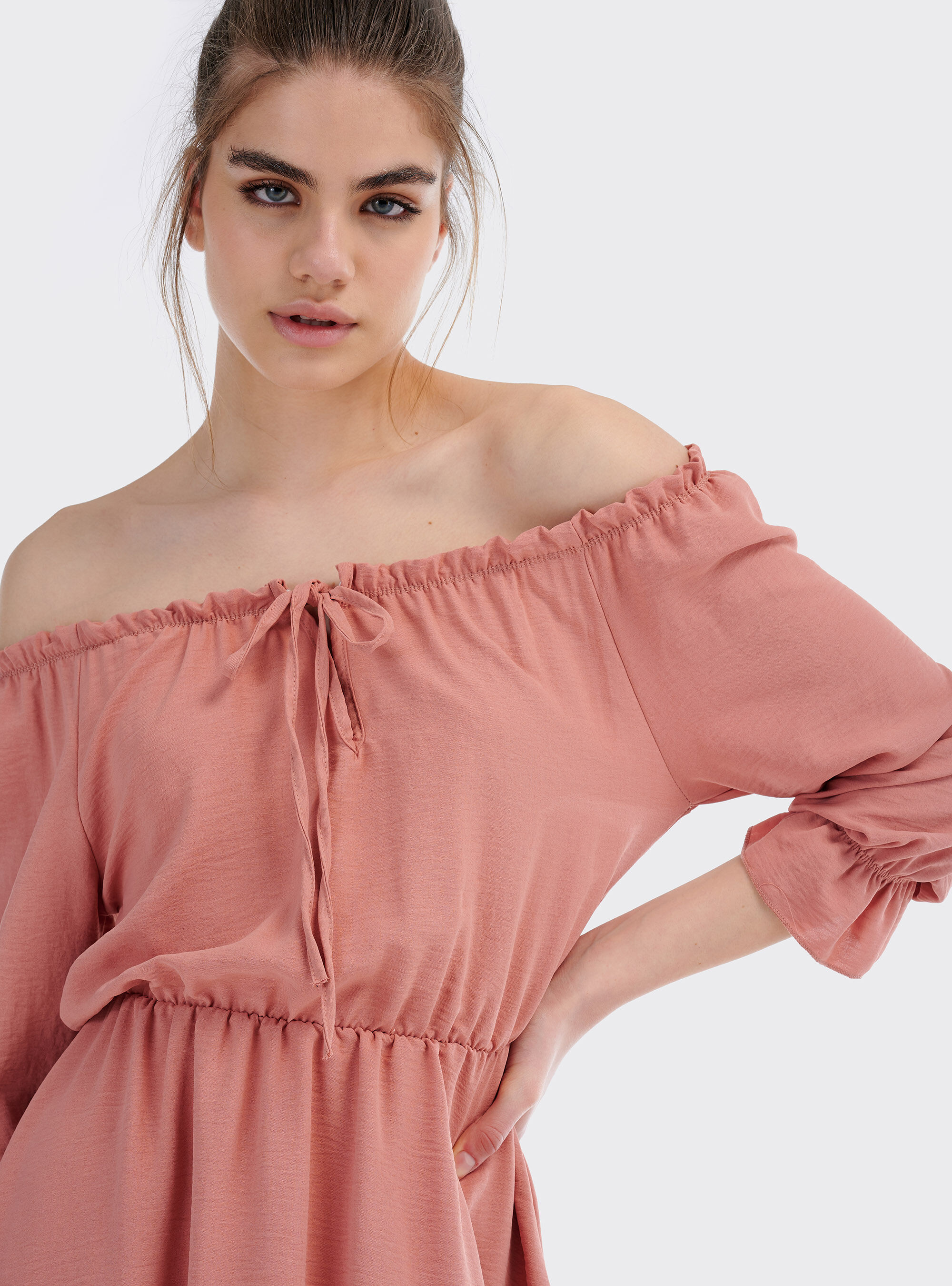 Kleid mit Bardot-Ausschnitt und elastischem Bund an der Taille, C501 PINK