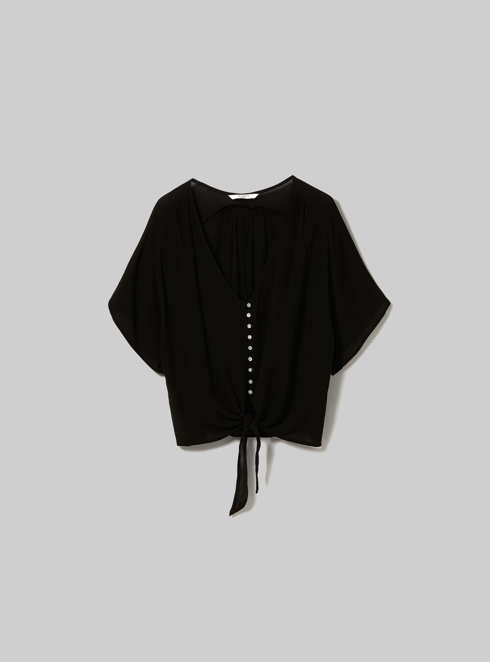 Camicia con scollo a V - Style Old Money Camicia con scollo a V - Style Old Money