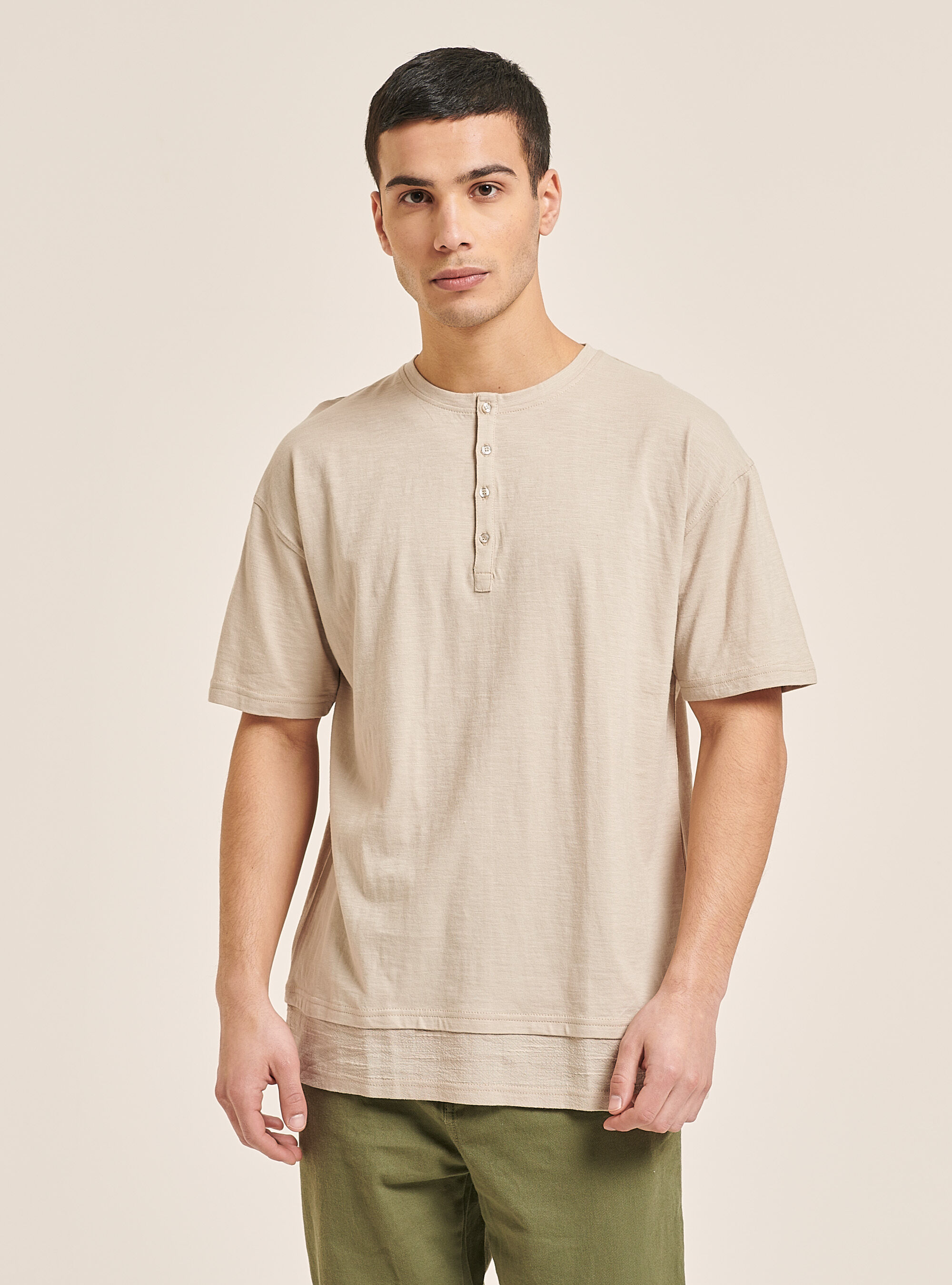 Linen blend T-shirt with serape collar, C0582 BEIGE