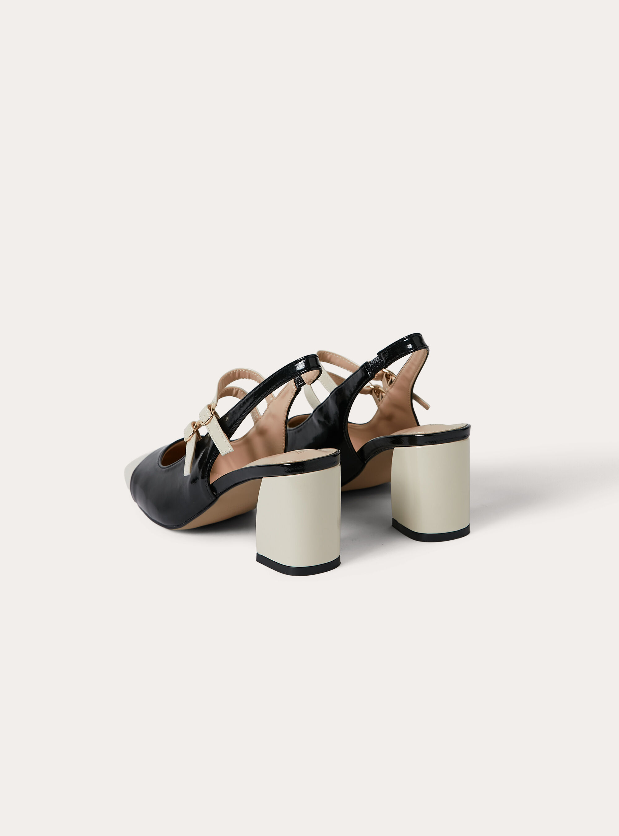 Two-tone court shoes with square toe, BK1 BLACK