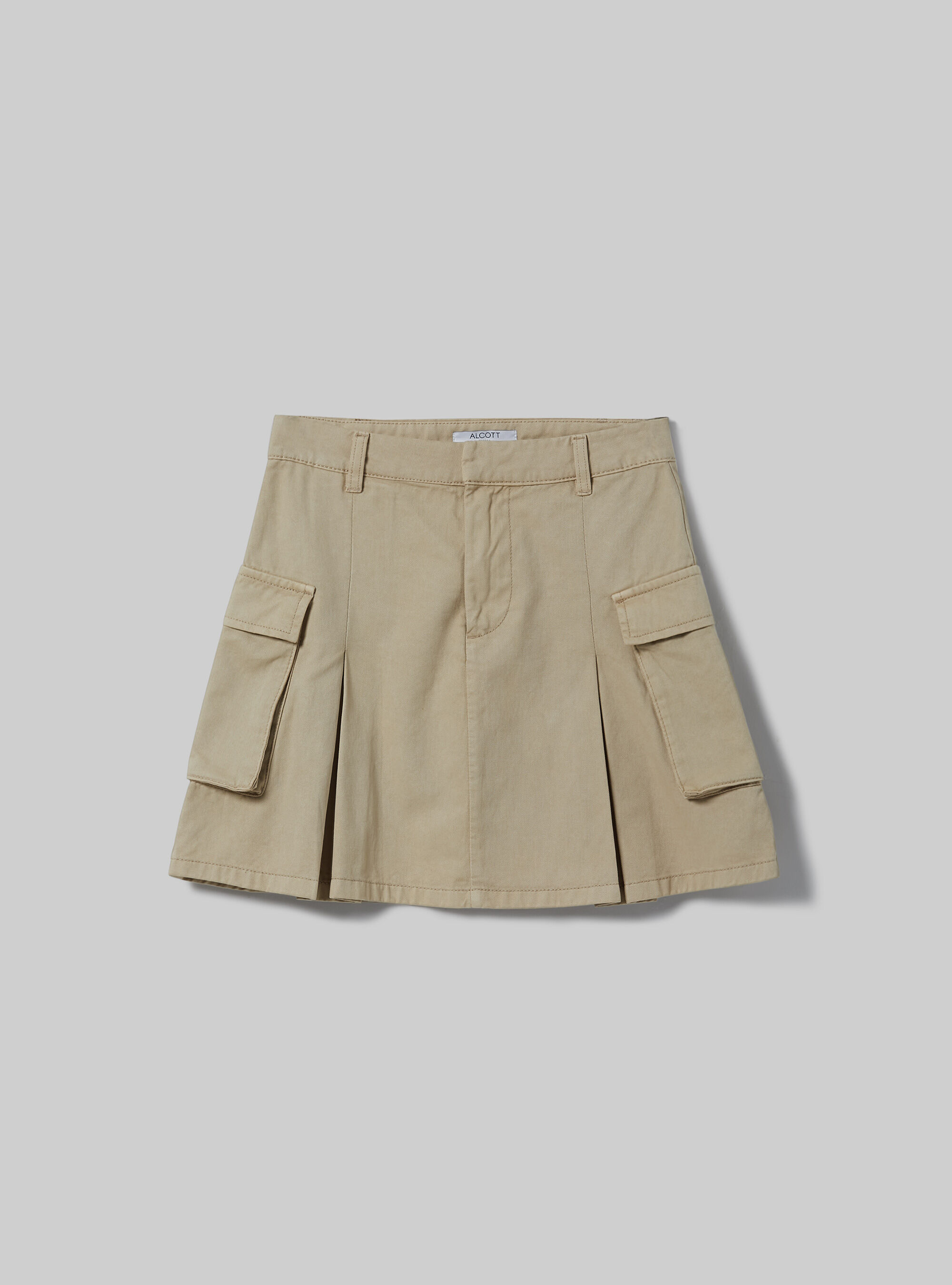 [OPEN YY]PLEATED CARGO POCKET KILT★新作・25SS★人気★韓国★ Black Pleated Cargo Pocket Kilt Midi Skirt by OPEN YY on Sale