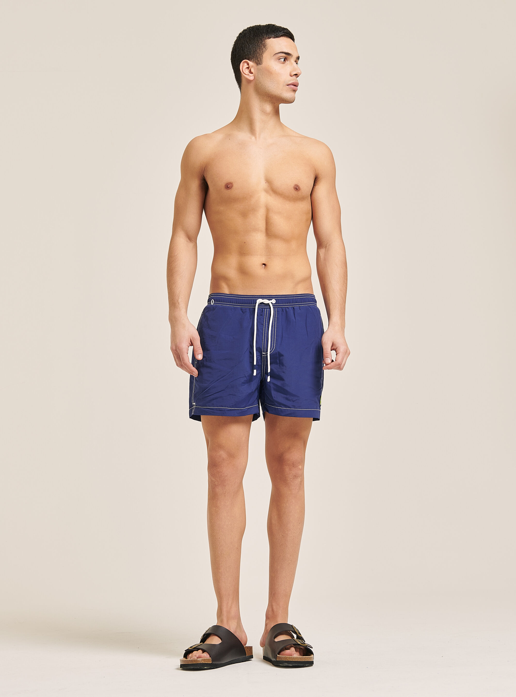 Costume tinta unita con ricamo e tasca sul retro, C2308 BLUE