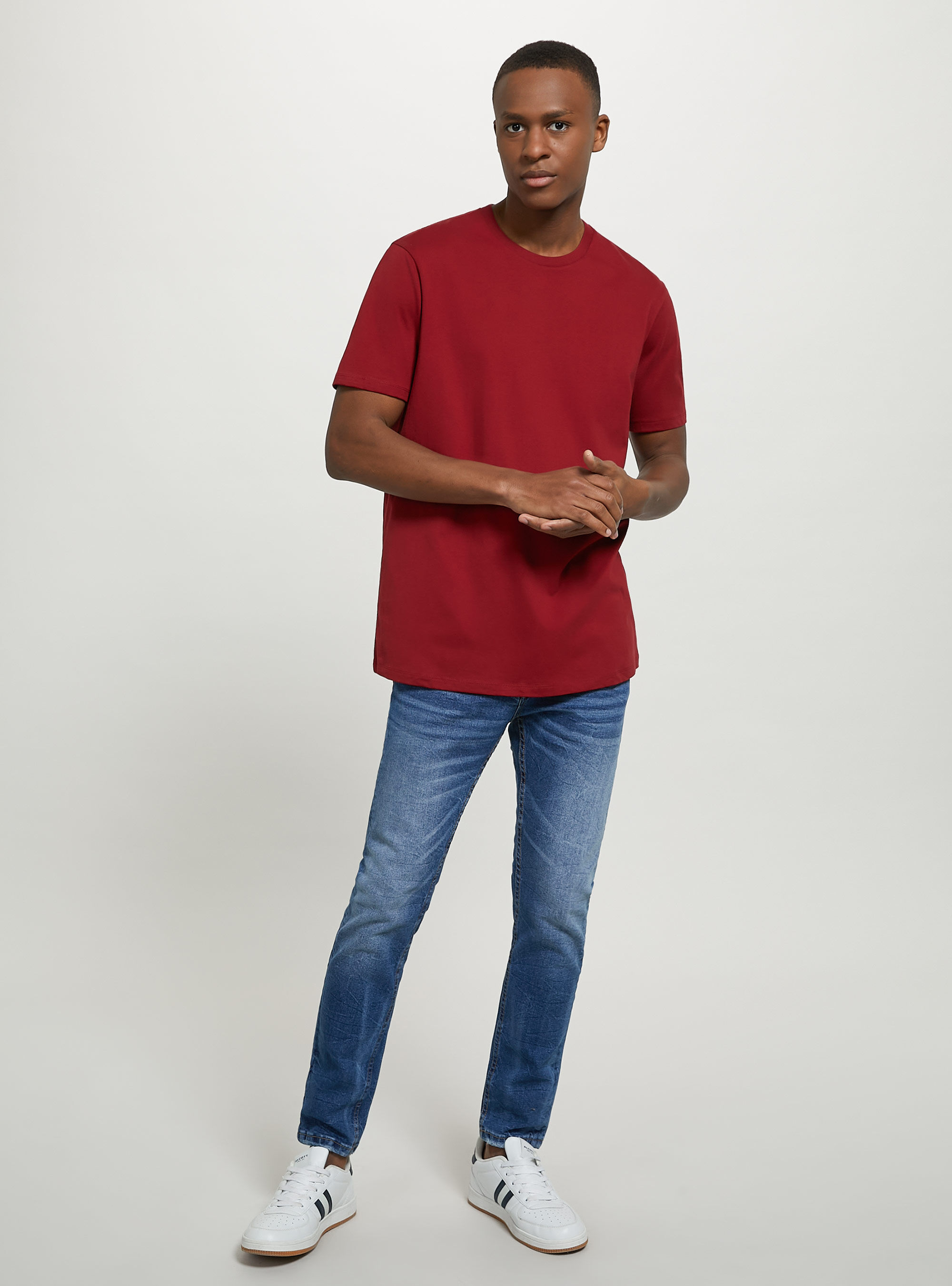 Abbigliamento sales sostenibile uomo