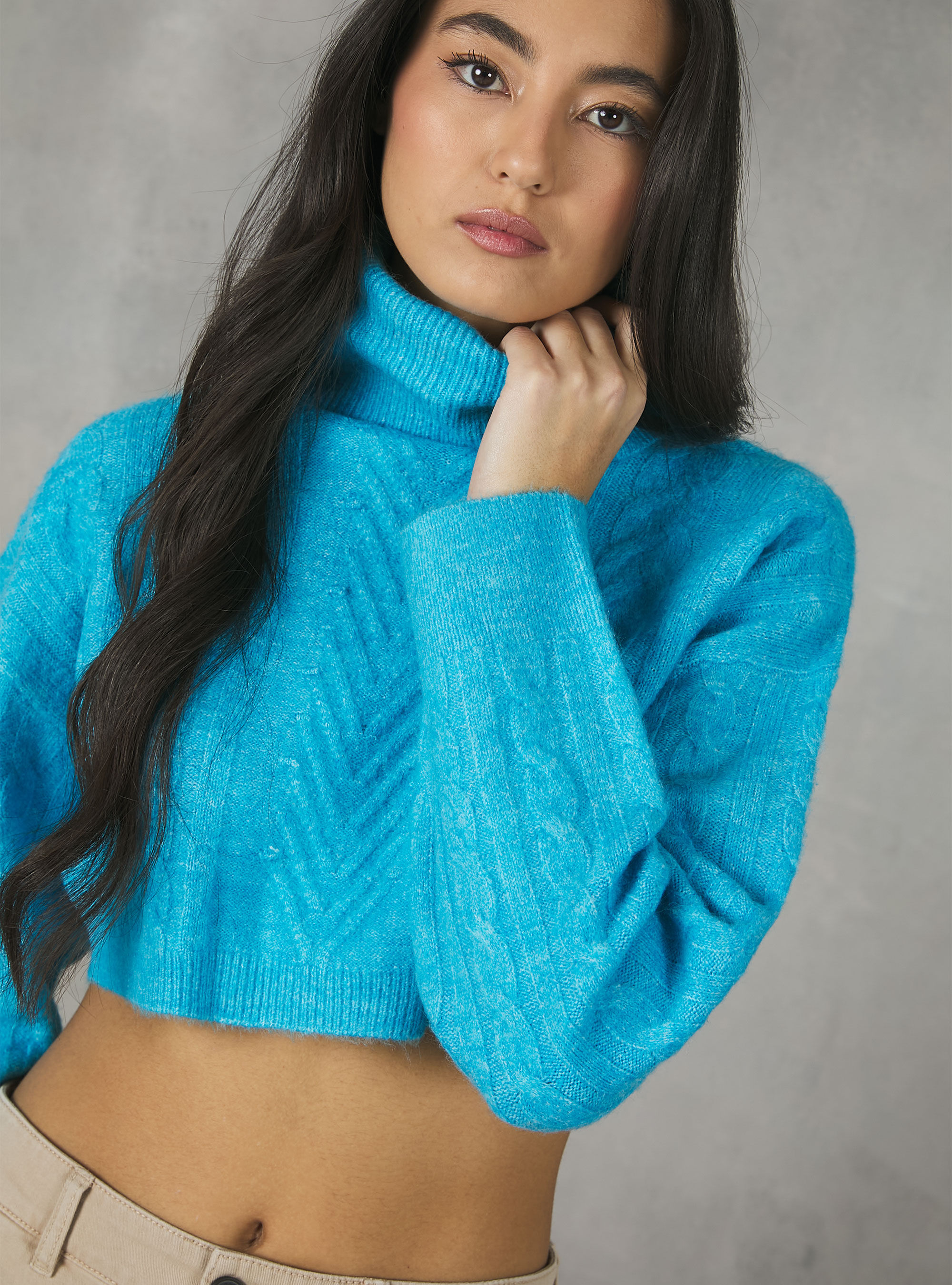 Blue turtleneck crop sales top