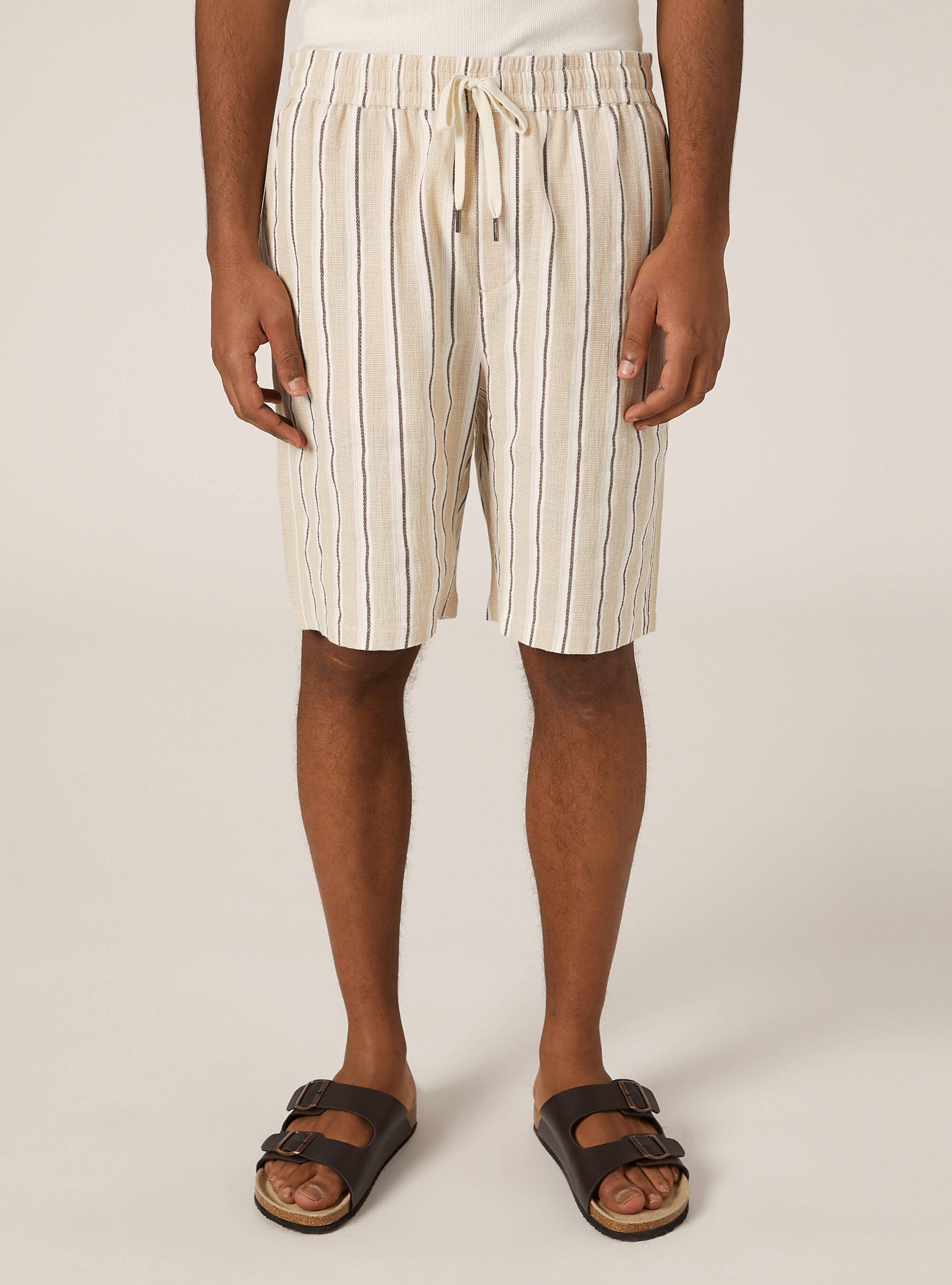 Bermuda rigato in misto lino