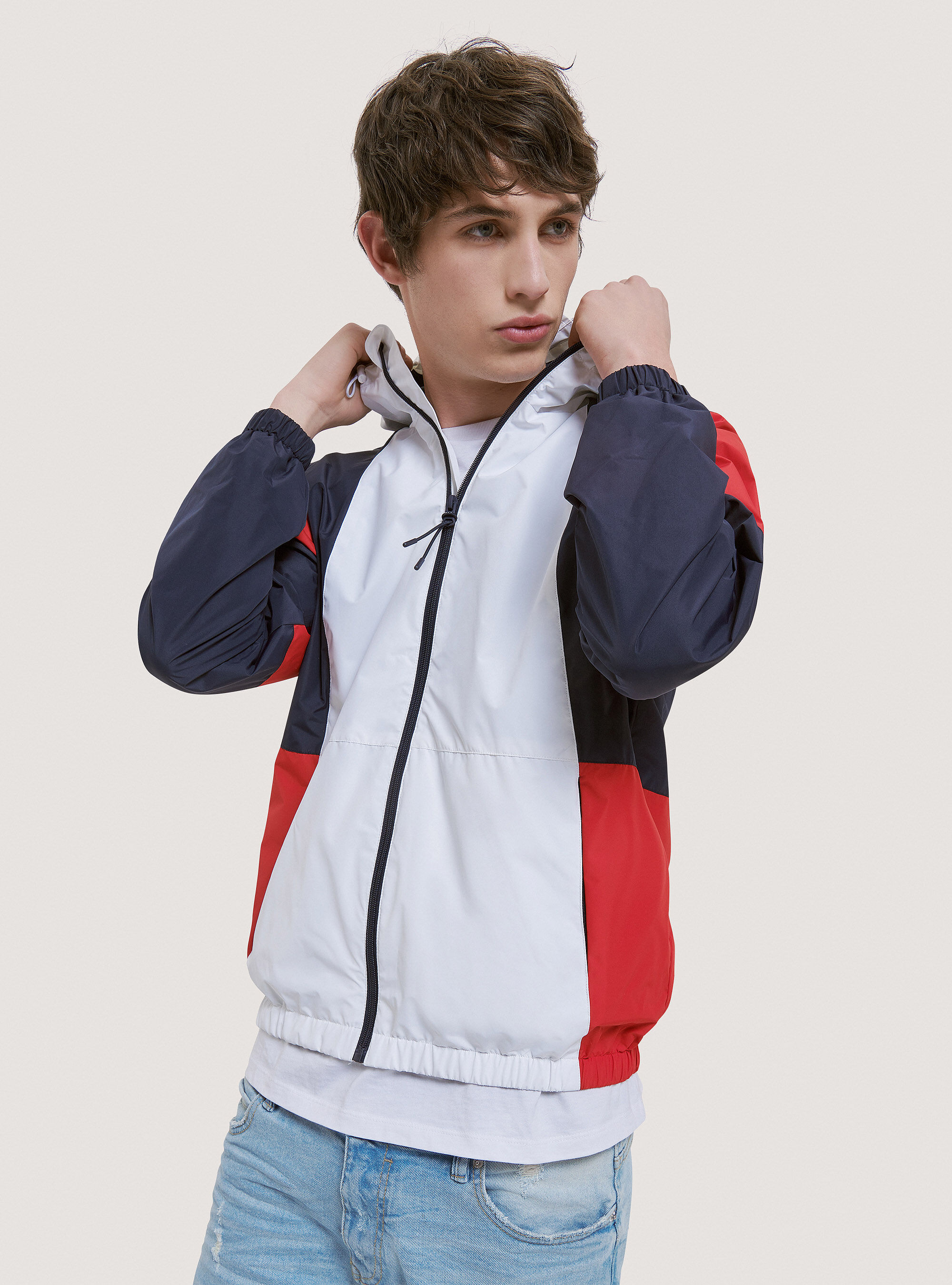 pull&bear windbreaker