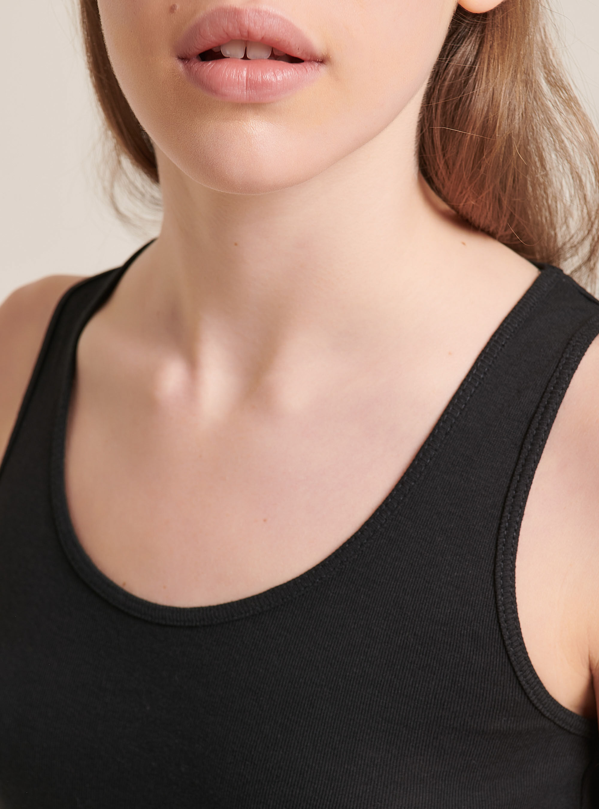 D&eacute;bardeur c&ocirc;tel&eacute; essential en tissu stretch, C101 BLACK