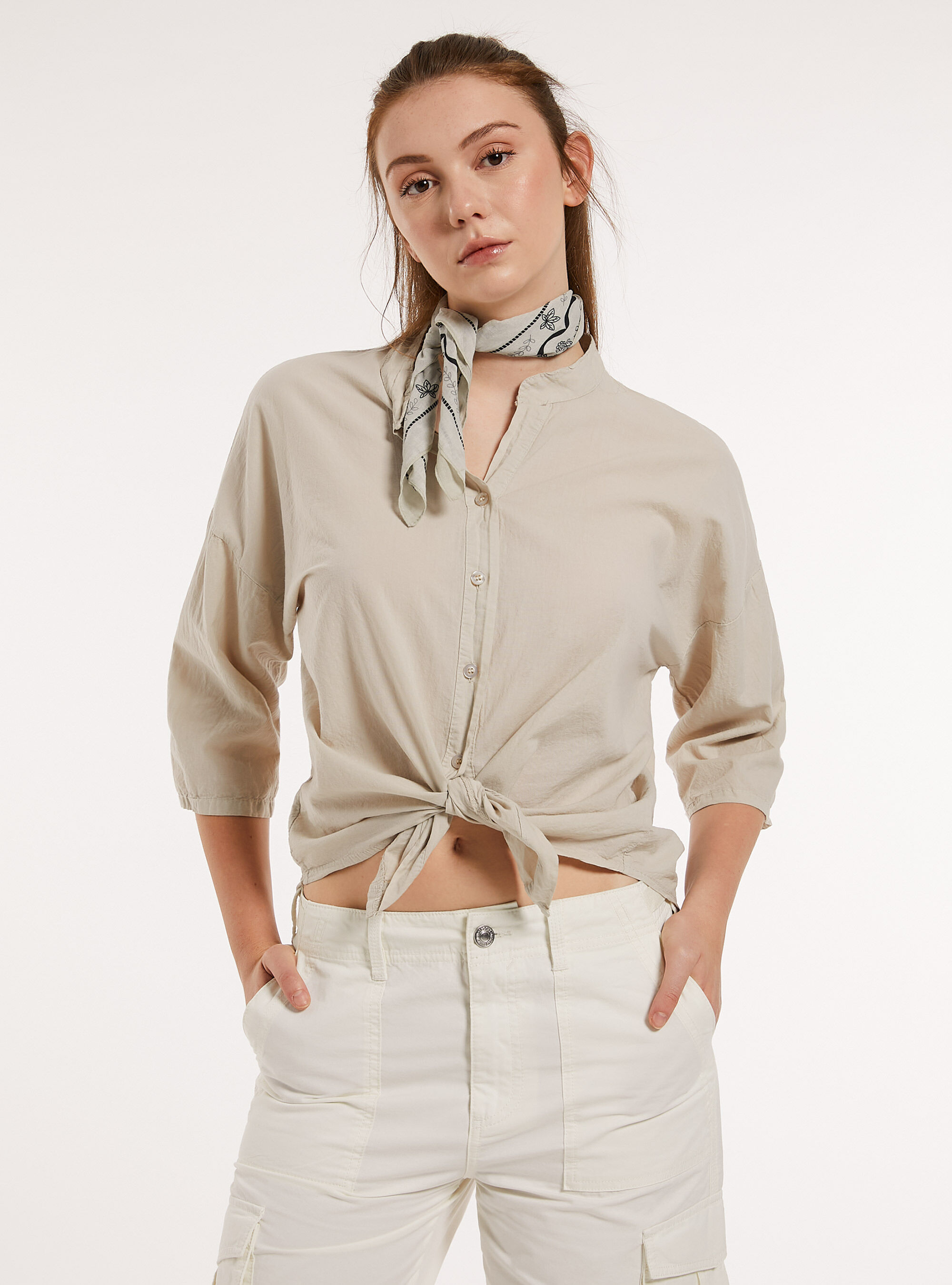 Cotton shirt with knot, SA3 SAND LIGHT