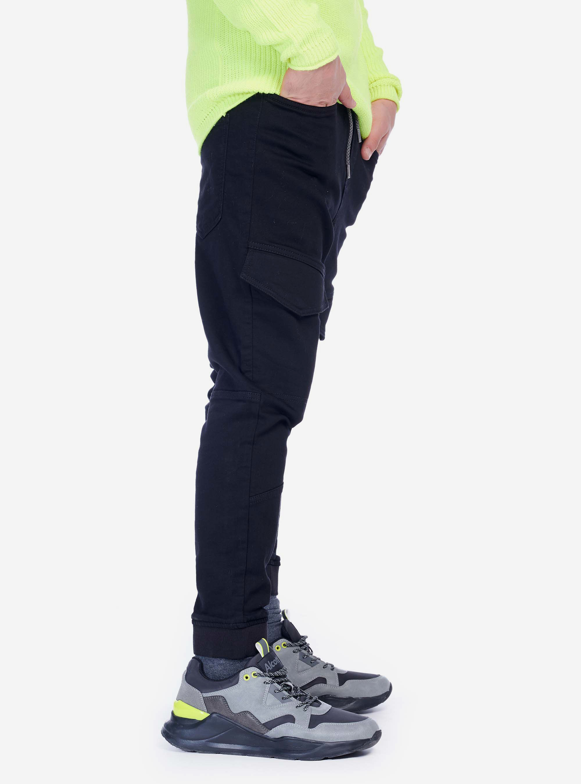 JOGGERS WITH COULISSE, BLACK
