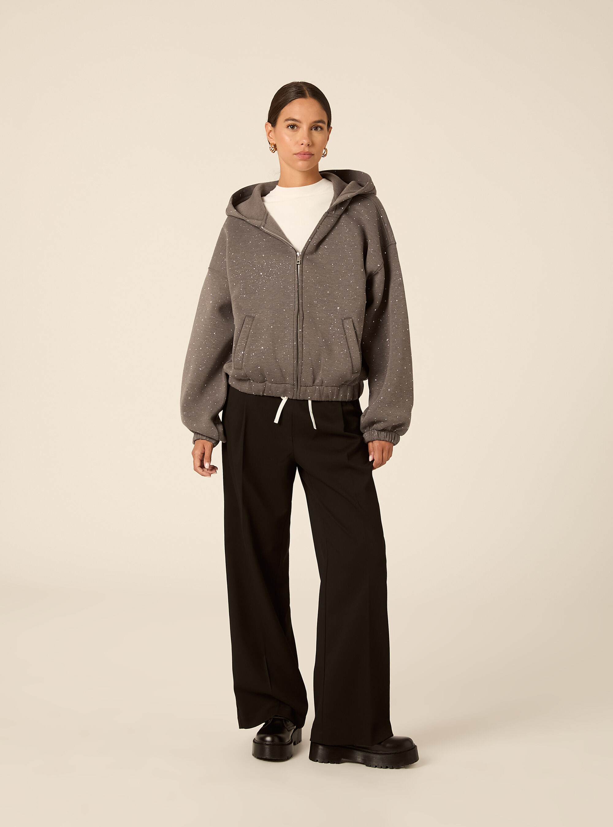 Cardigan felpa in scuba boxy fit con strass