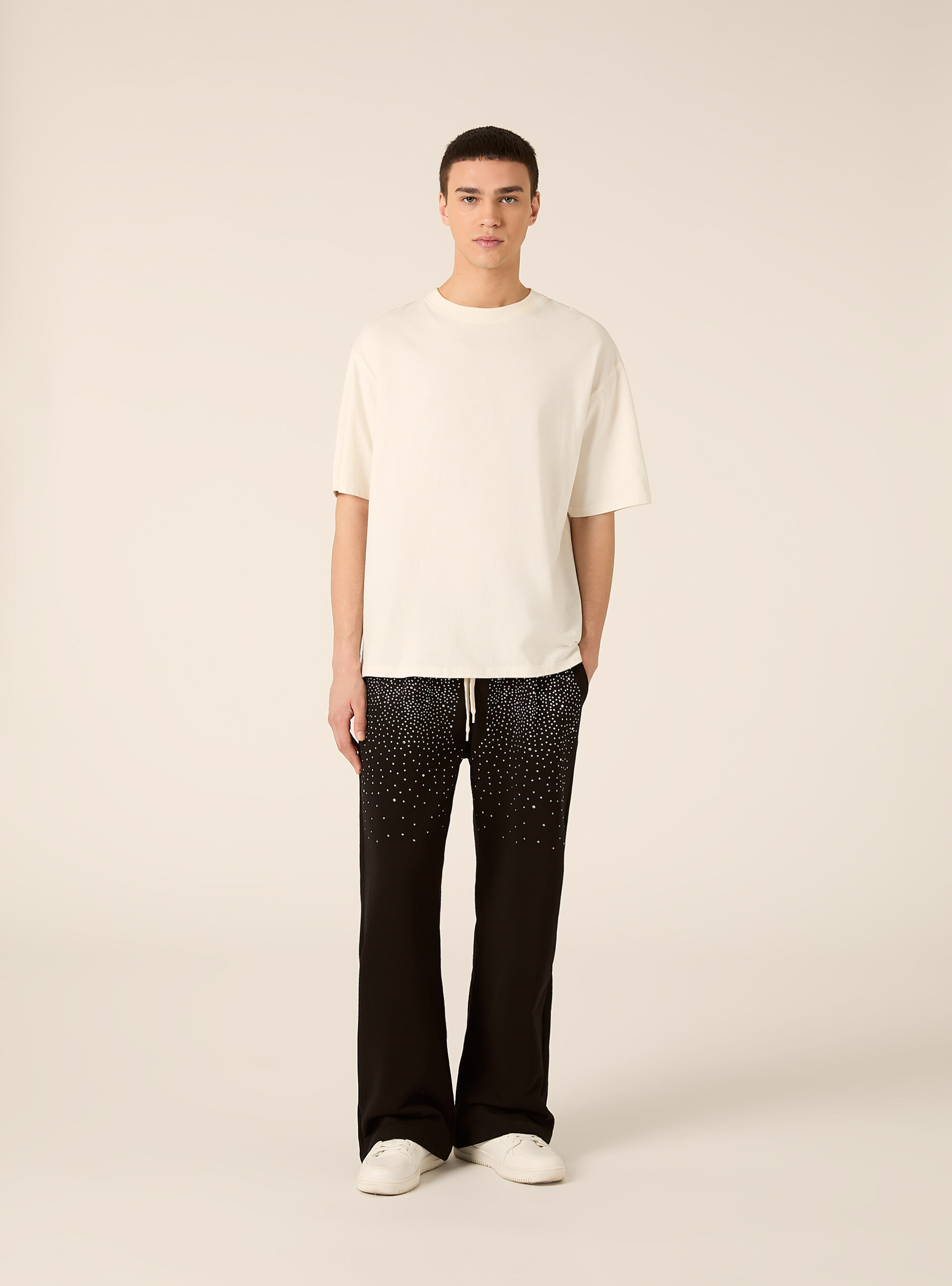 Jogger loose fit  in felpa con strass