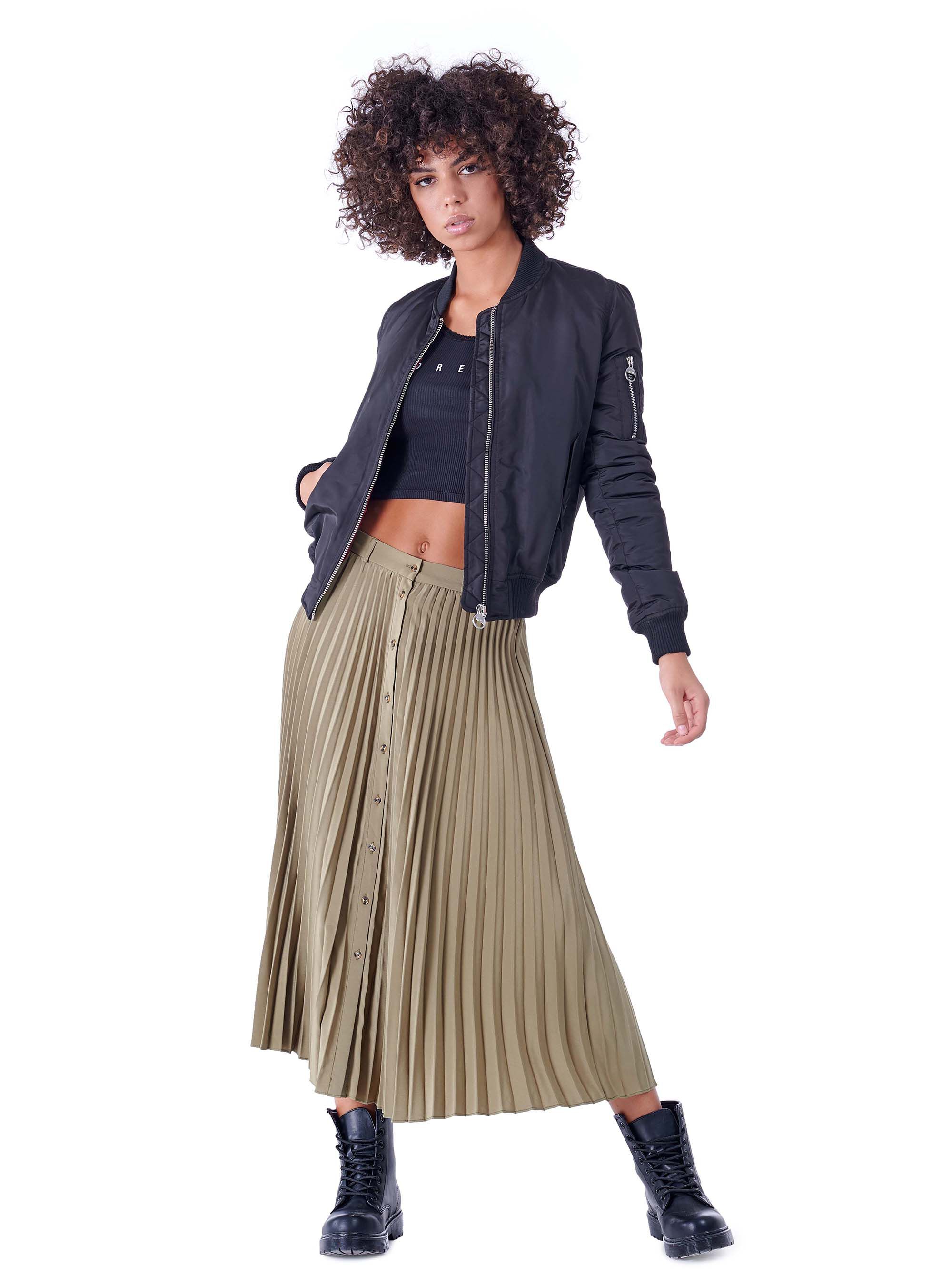 SATINATED BOMBER, BLACK