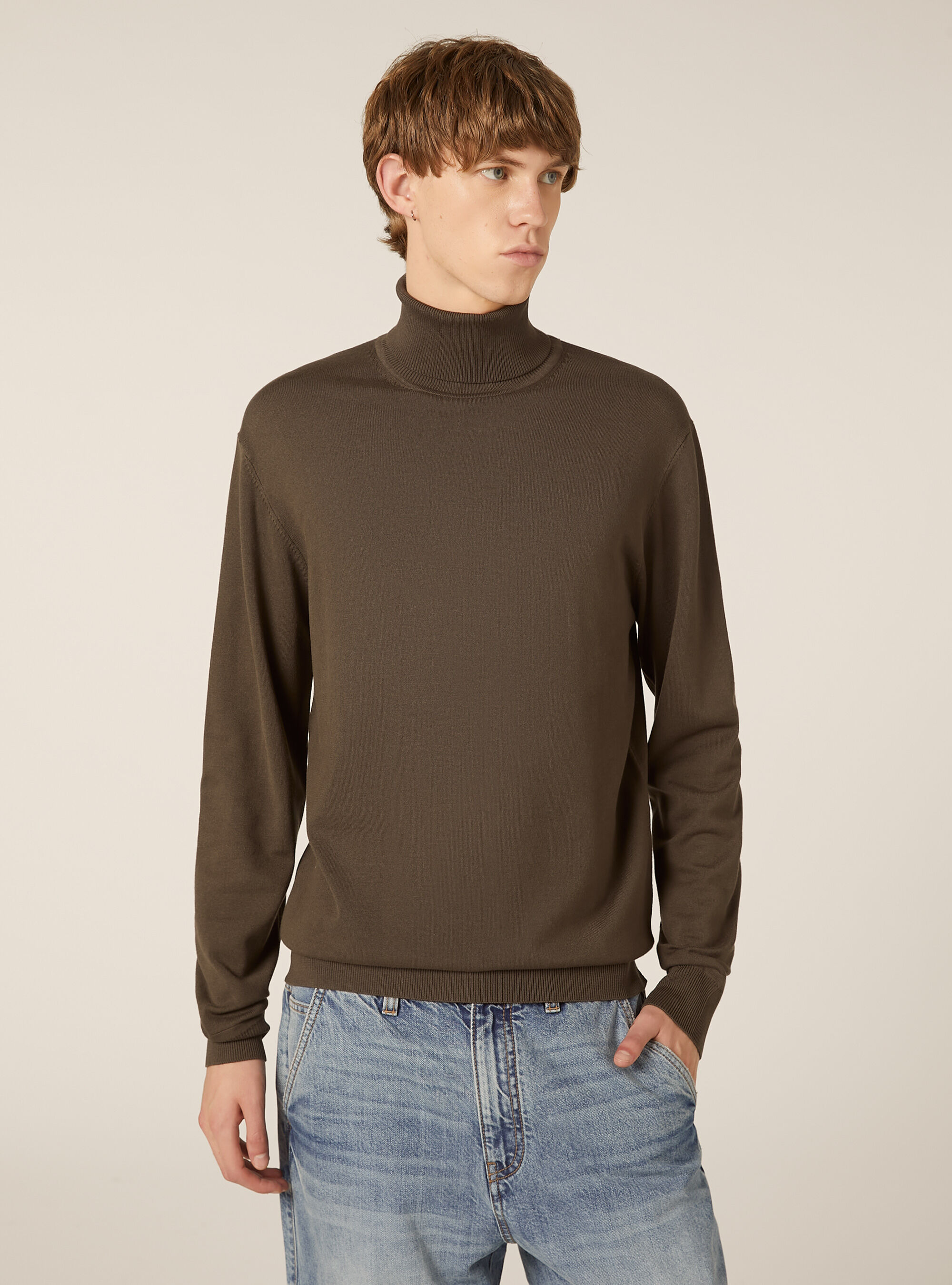 Pullover collo alto in morbida viscosa, TB2 TOBACCO MEDIUM