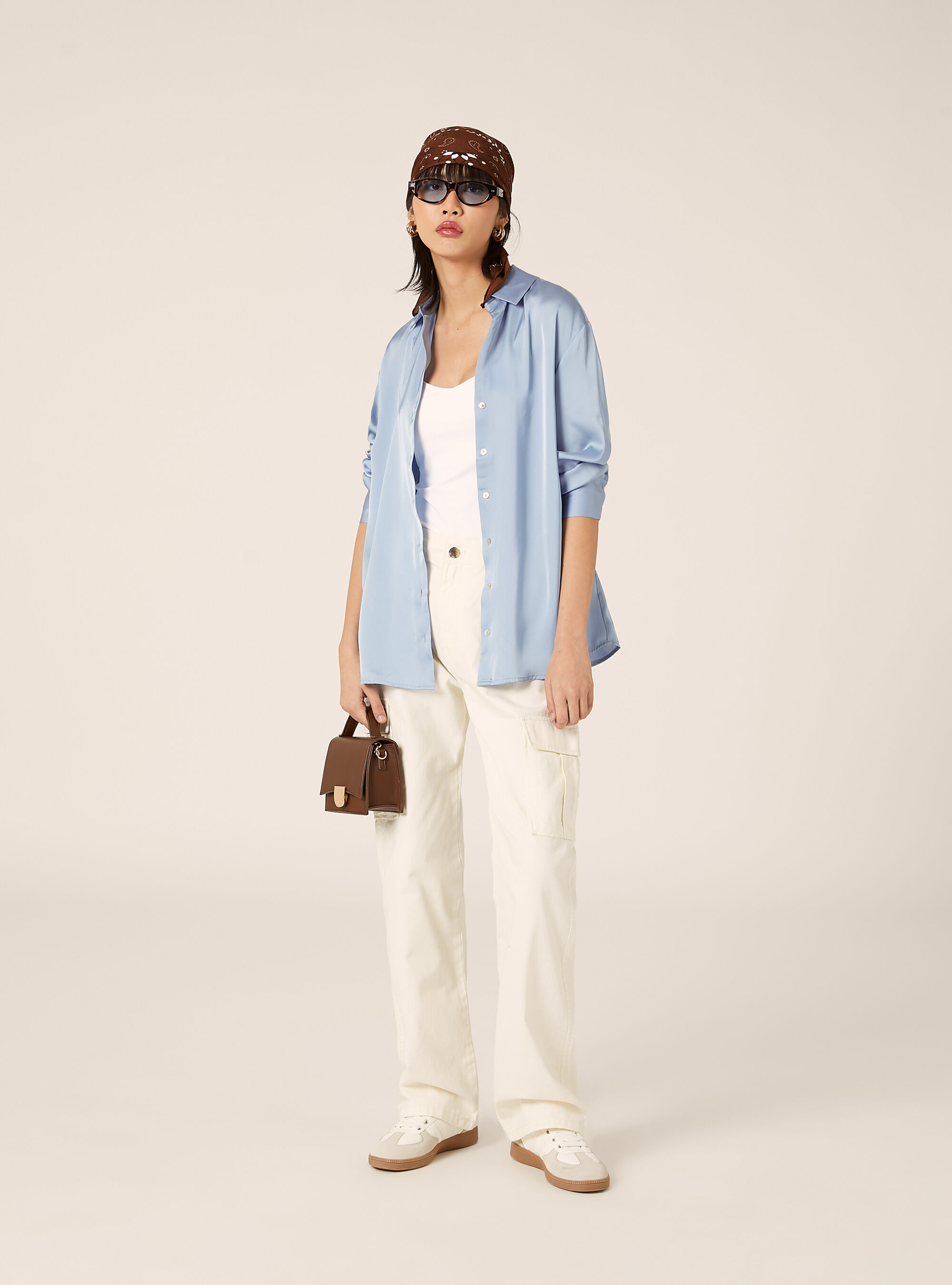 Camicia in satin con colletto a revers, AZ2 AZURE MEDIUM