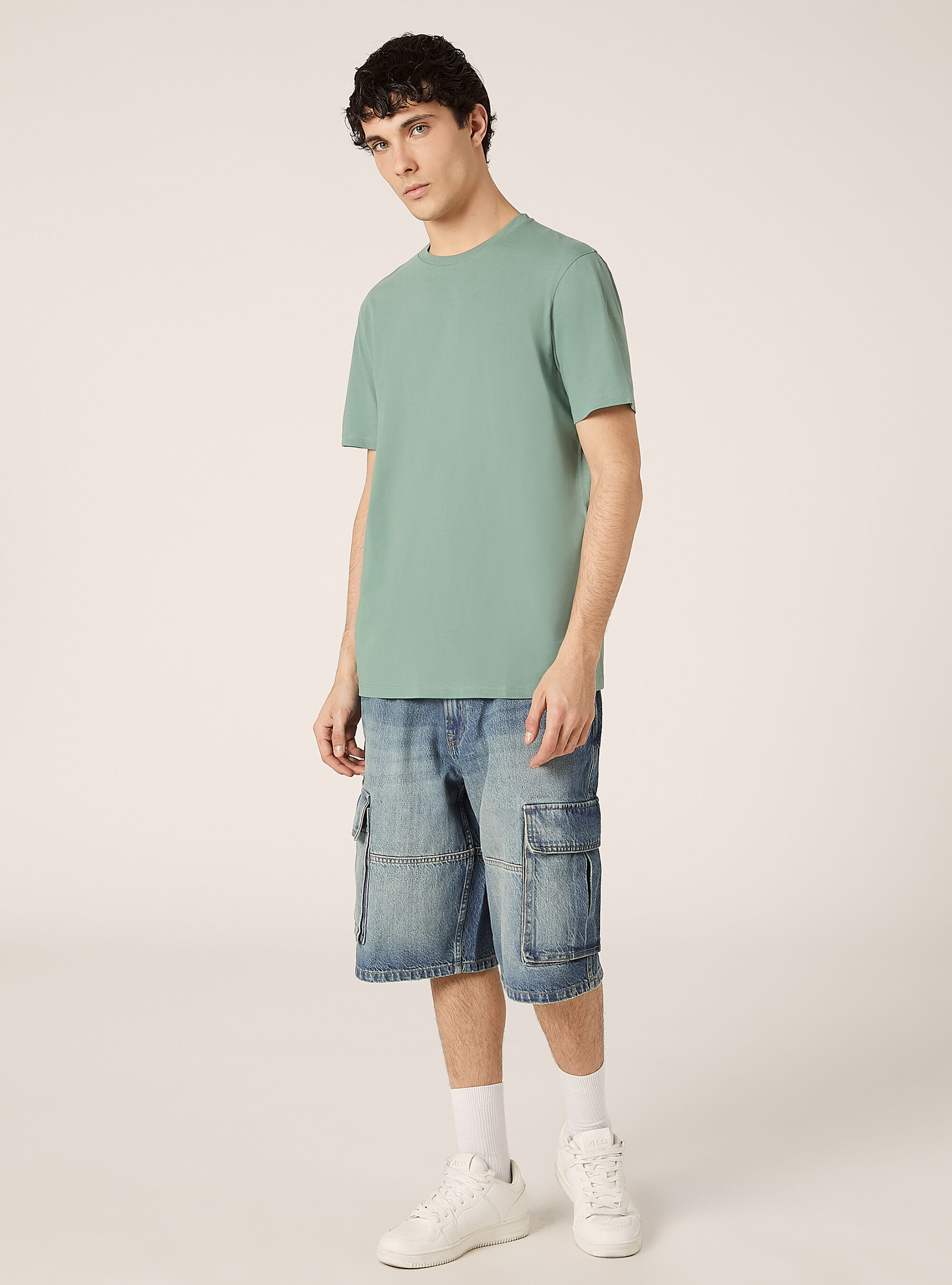 Camiseta de algod&oacute;n con cuello redondo