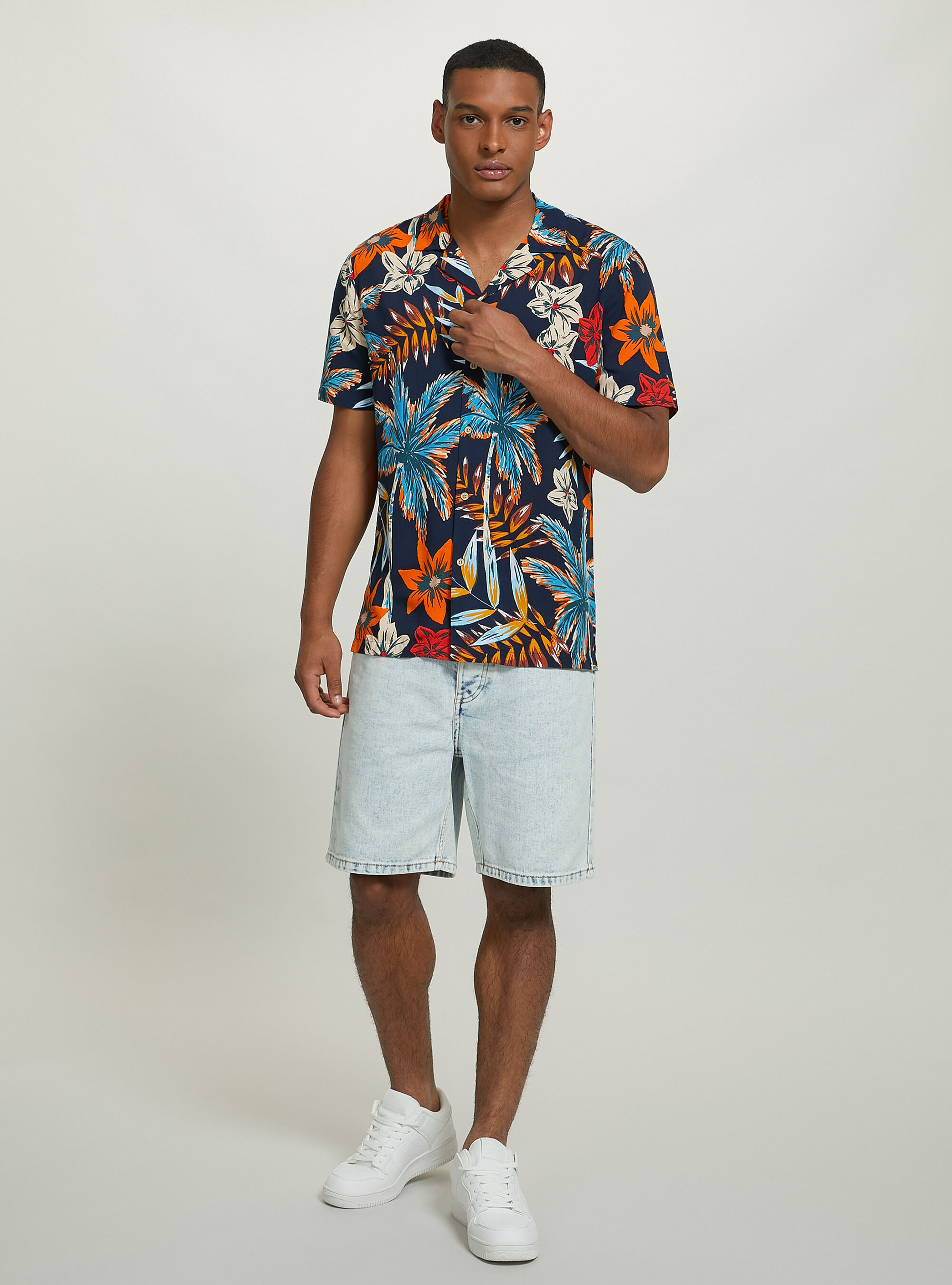 Camisa estampado tropical deals